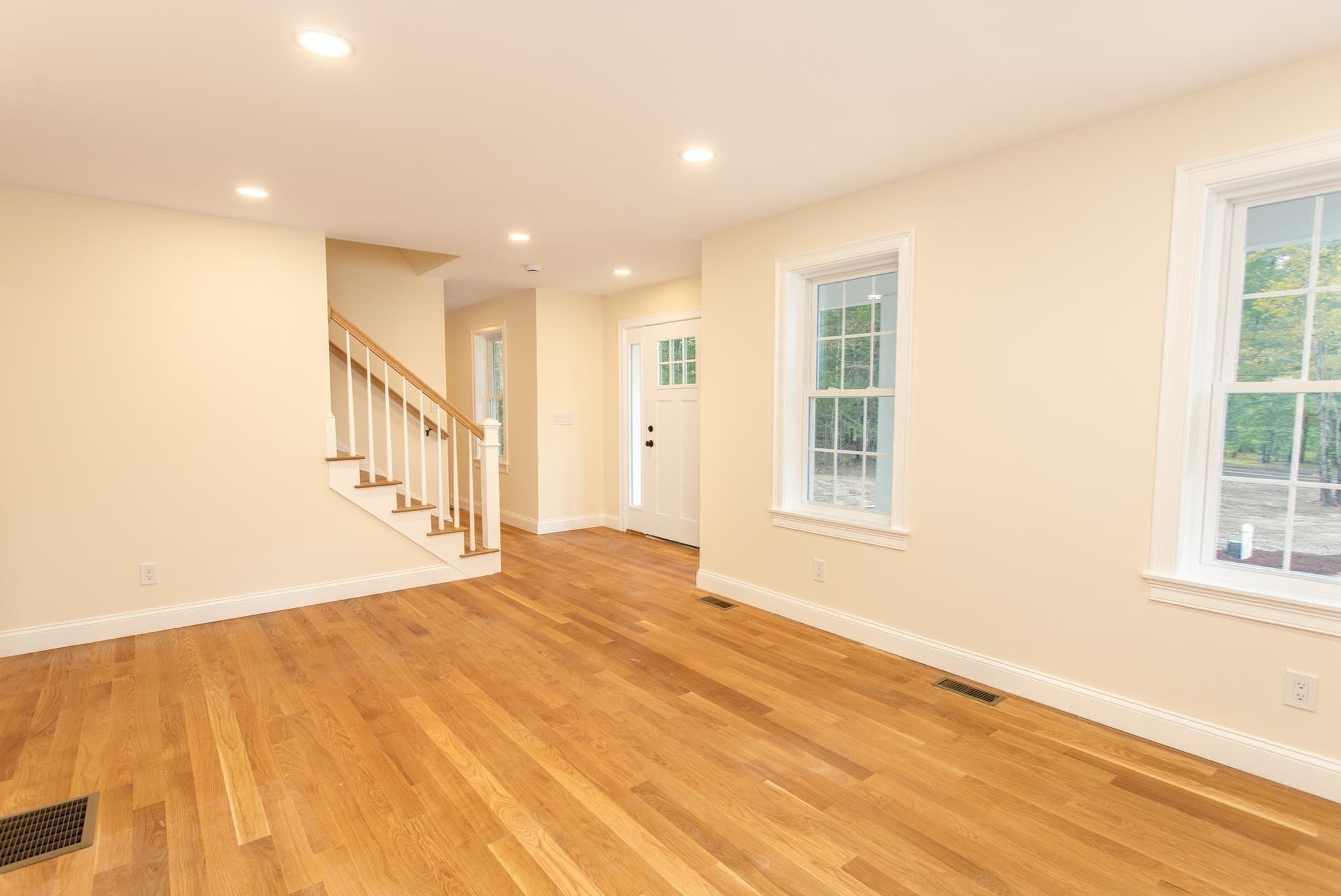 Single Family Residence at 95 Plain St, Middleboro MA 02346, Middleboro, photo 16 of 32