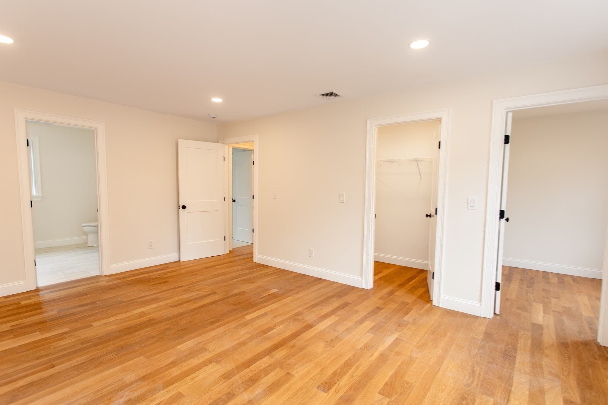 Single Family Residence at 95 Plain St, Middleboro MA 02346, Middleboro, photo 18 of 32