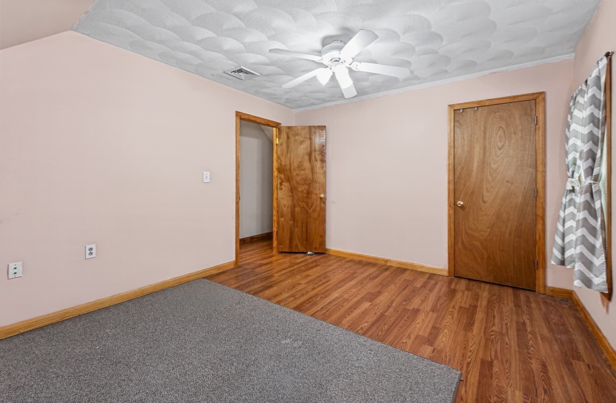 Single Family Residence at 100 West St, Lowell MA 01850, Lowell, photo 20 of 42