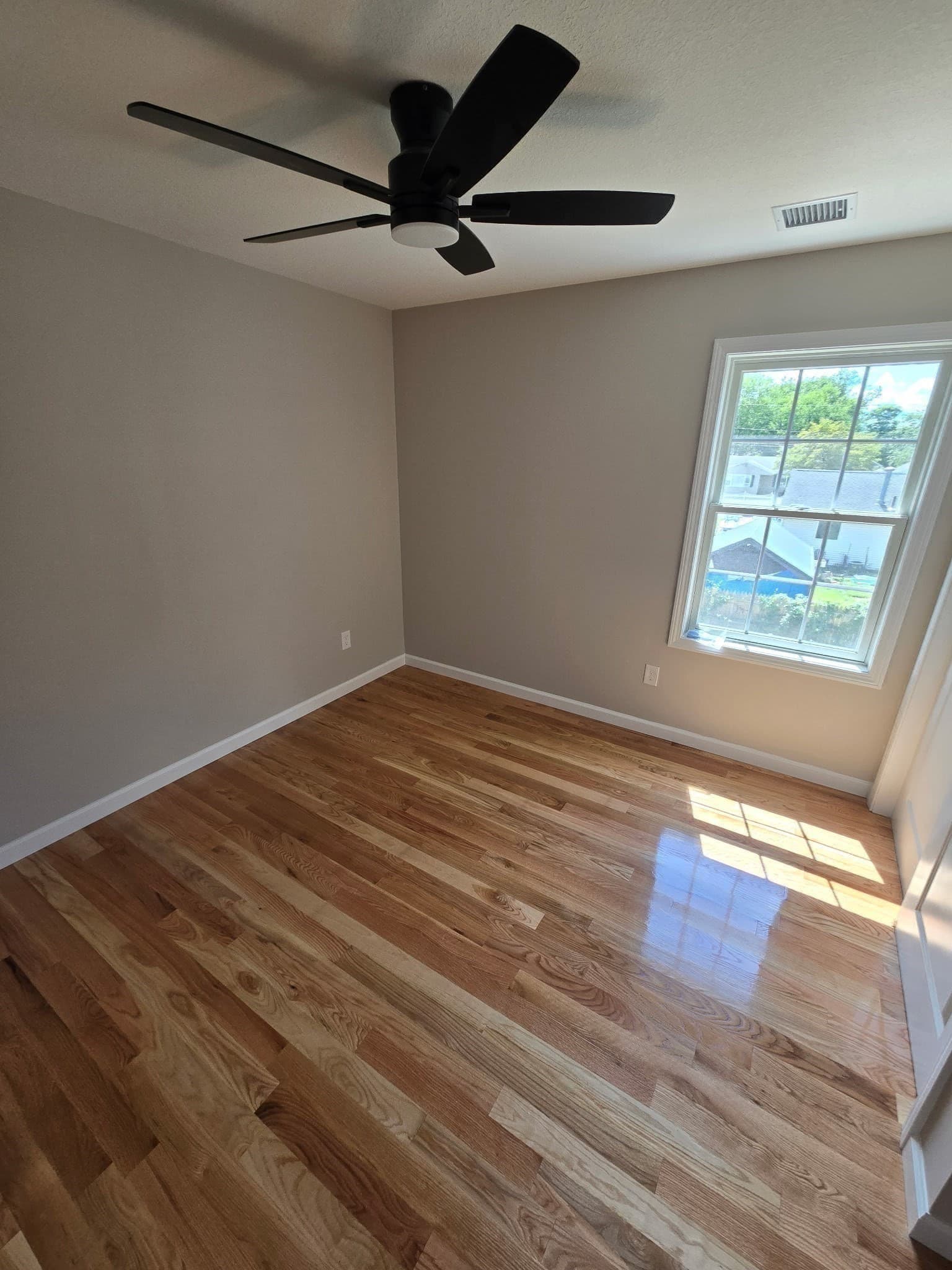 Single Family Residence at 68 Homestead Ave, Springfield MA 01151, Springfield, photo 23 of 33