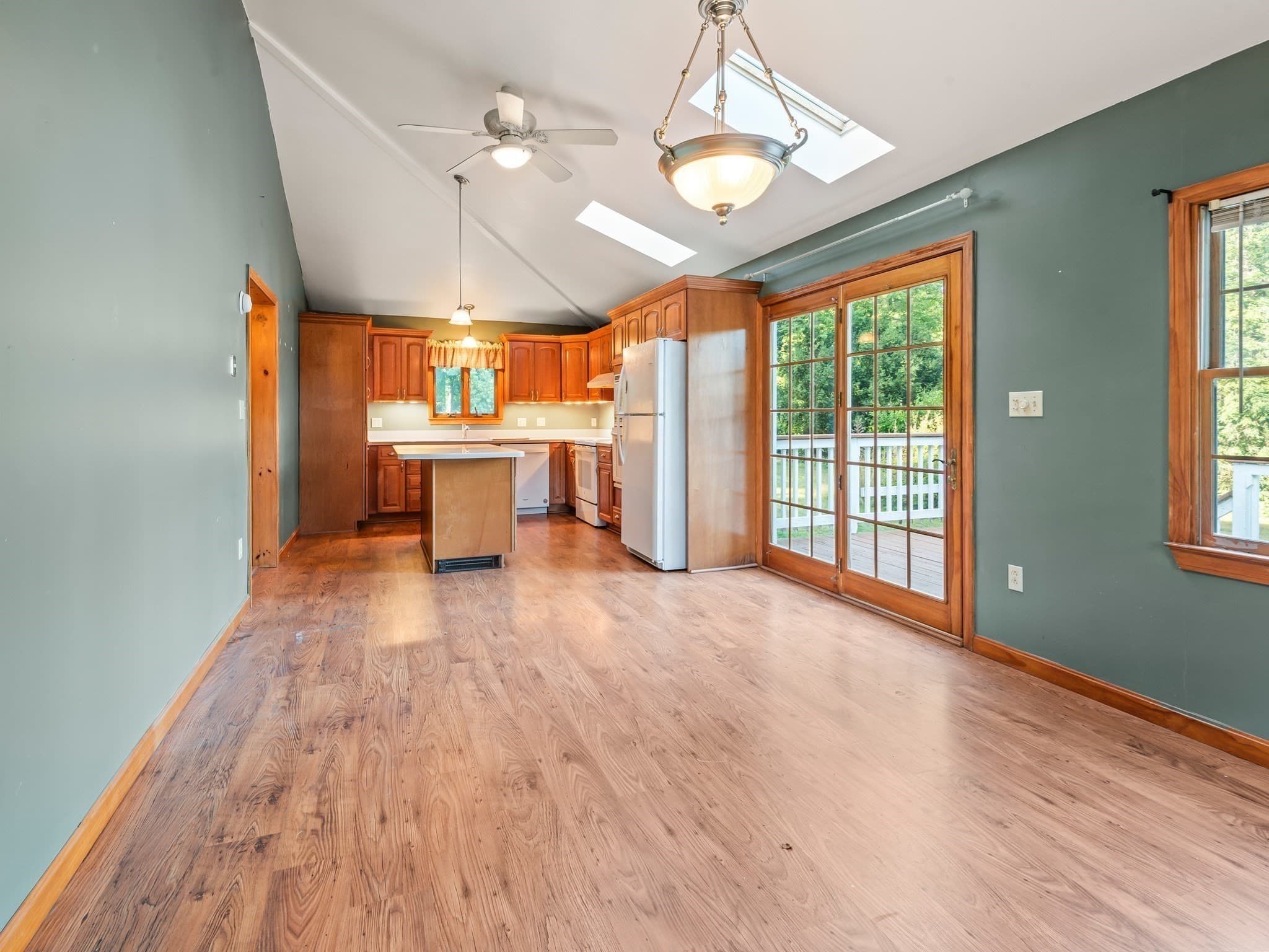 Single Family Residence at 145 E Main St, Hopkinton MA 01748, Hopkinton, photo 13 of 42