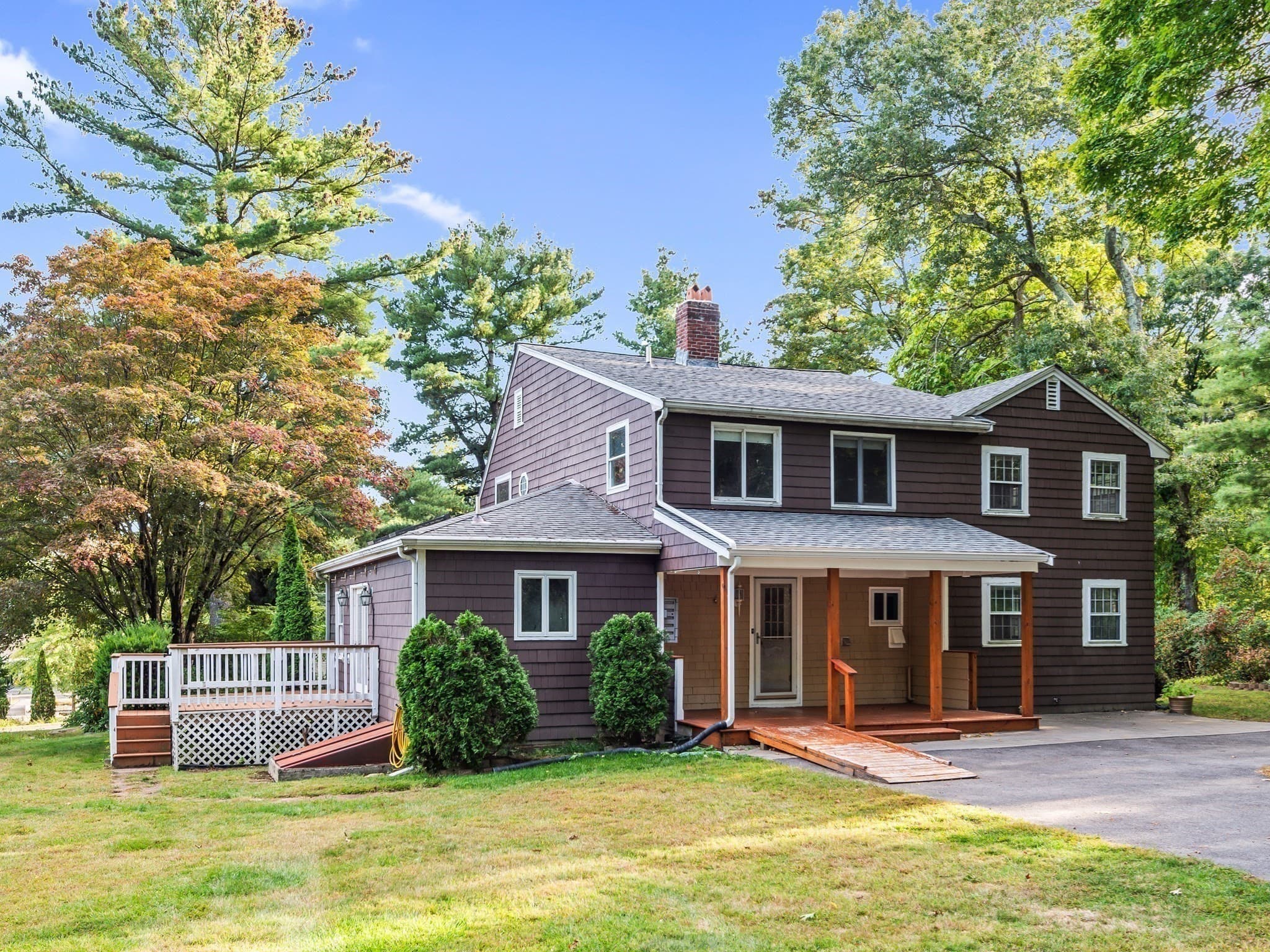 Single Family Residence at 145 E Main St, Hopkinton MA 01748, Hopkinton, photo 3 of 42