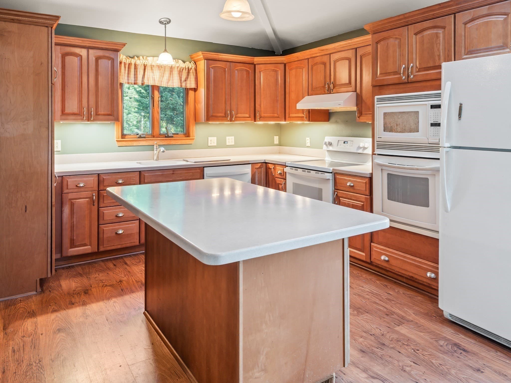 Single Family Residence at 145 E Main St, Hopkinton MA 01748, Hopkinton, photo 10 of 42