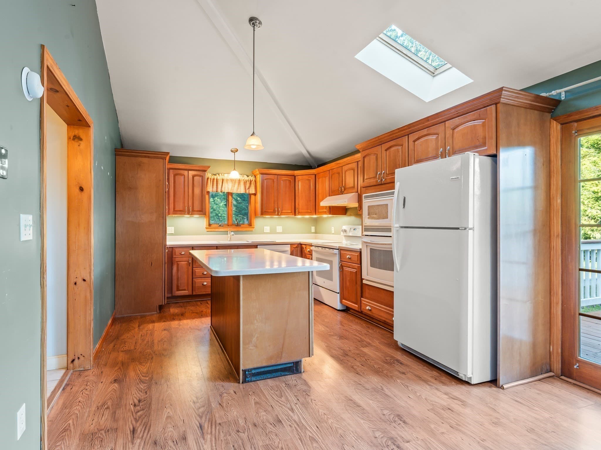 Single Family Residence at 145 E Main St, Hopkinton MA 01748, Hopkinton, photo 8 of 42