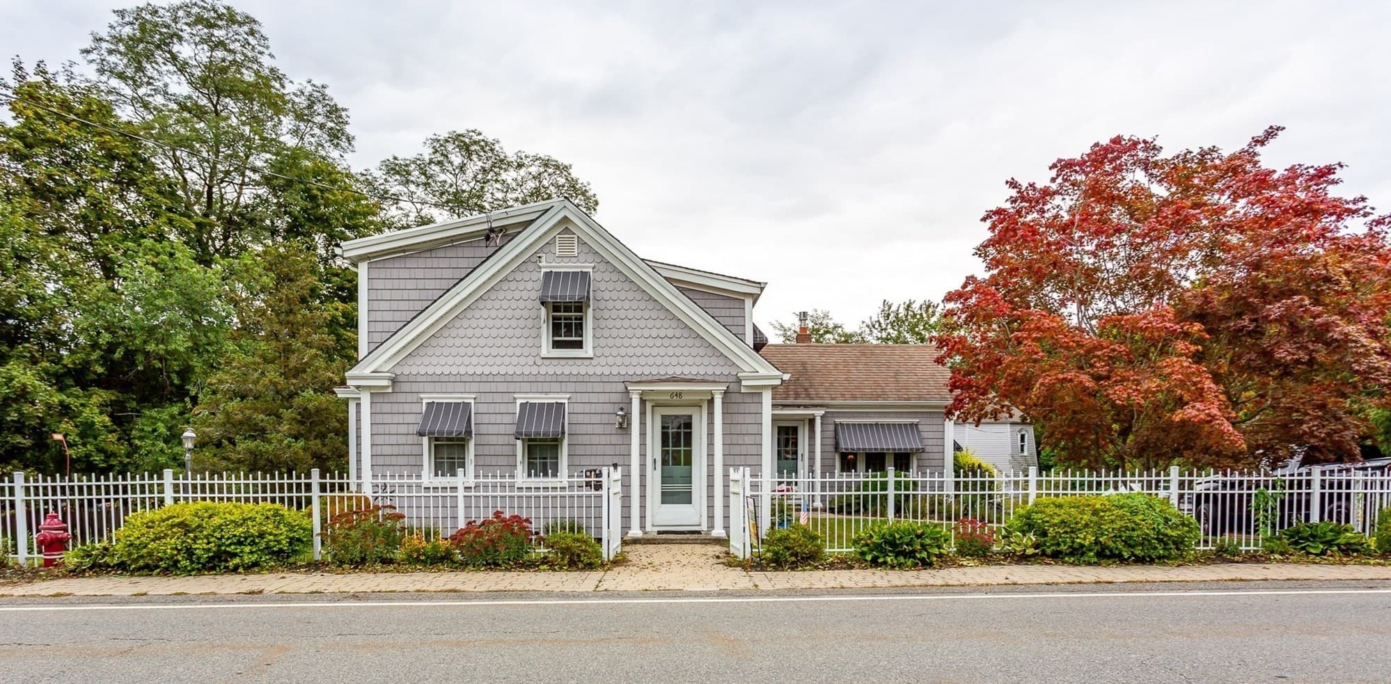 648 Pleasant St, Somerset MA 02726