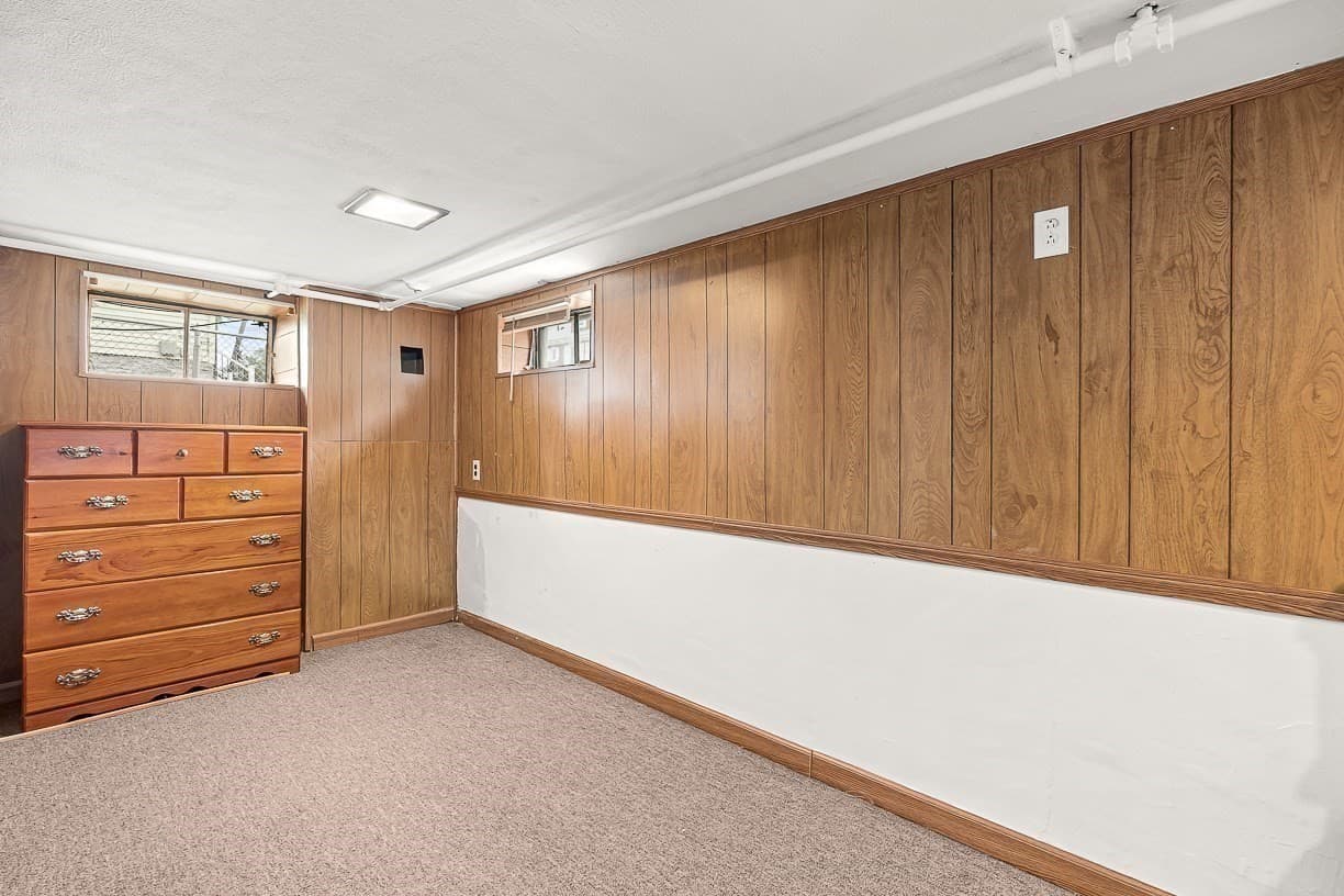 Single Family Residence at 10 Garfield Avenue, Woburn MA 01801, Woburn, photo 27 of 33