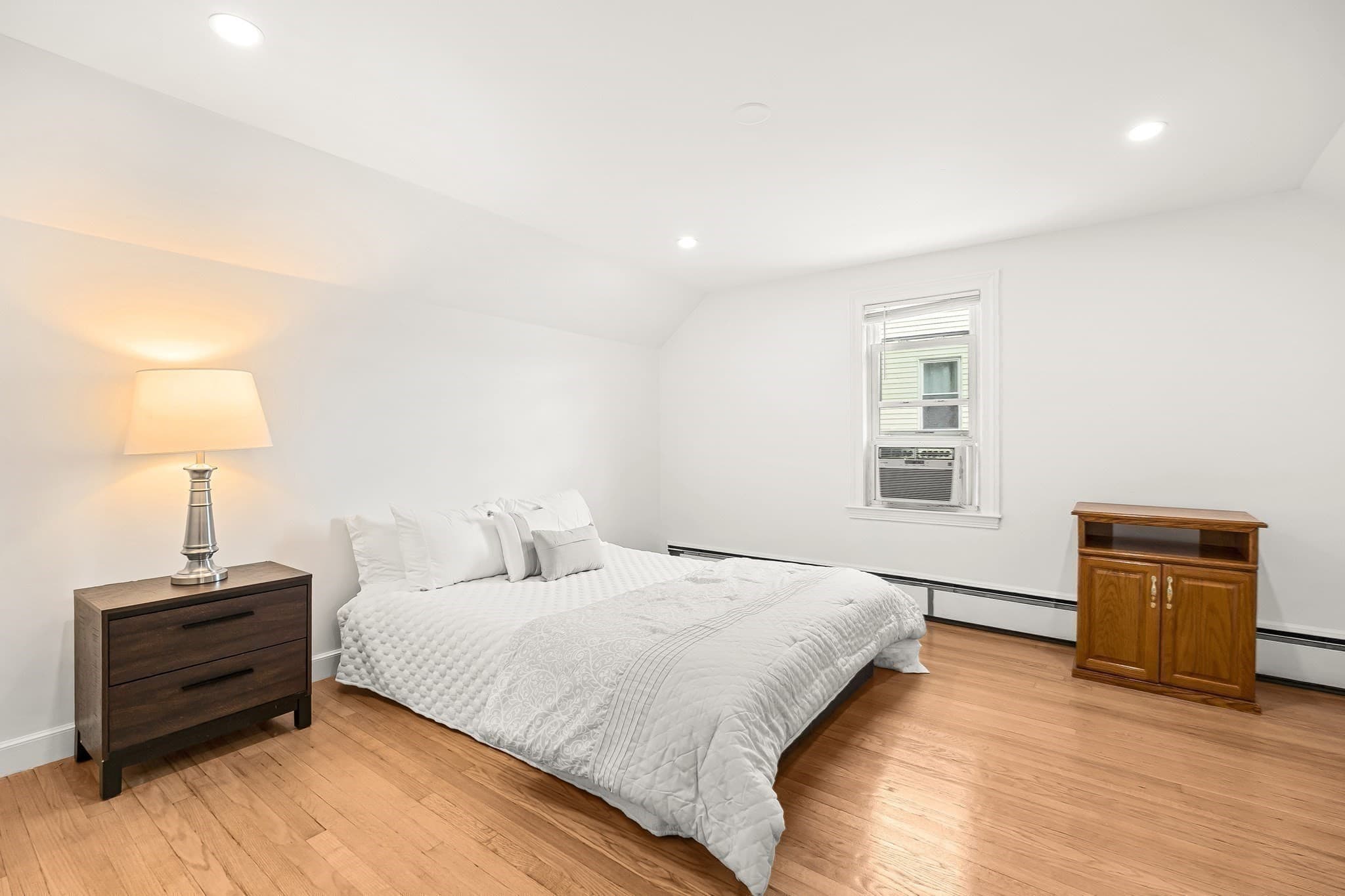 Single Family Residence at 10 Garfield Avenue, Woburn MA 01801, Woburn, photo 20 of 33