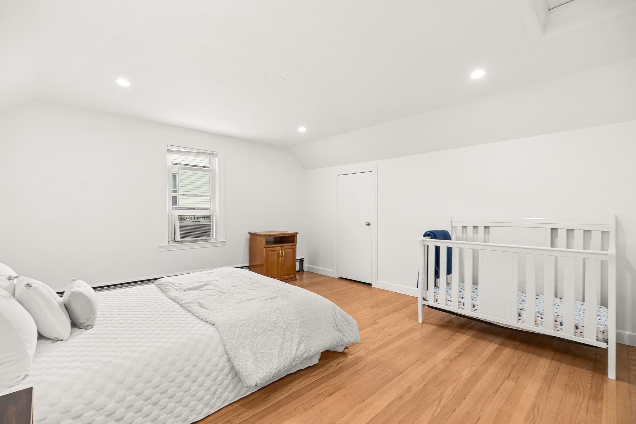 Single Family Residence at 10 Garfield Avenue, Woburn MA 01801, Woburn, photo 19 of 33
