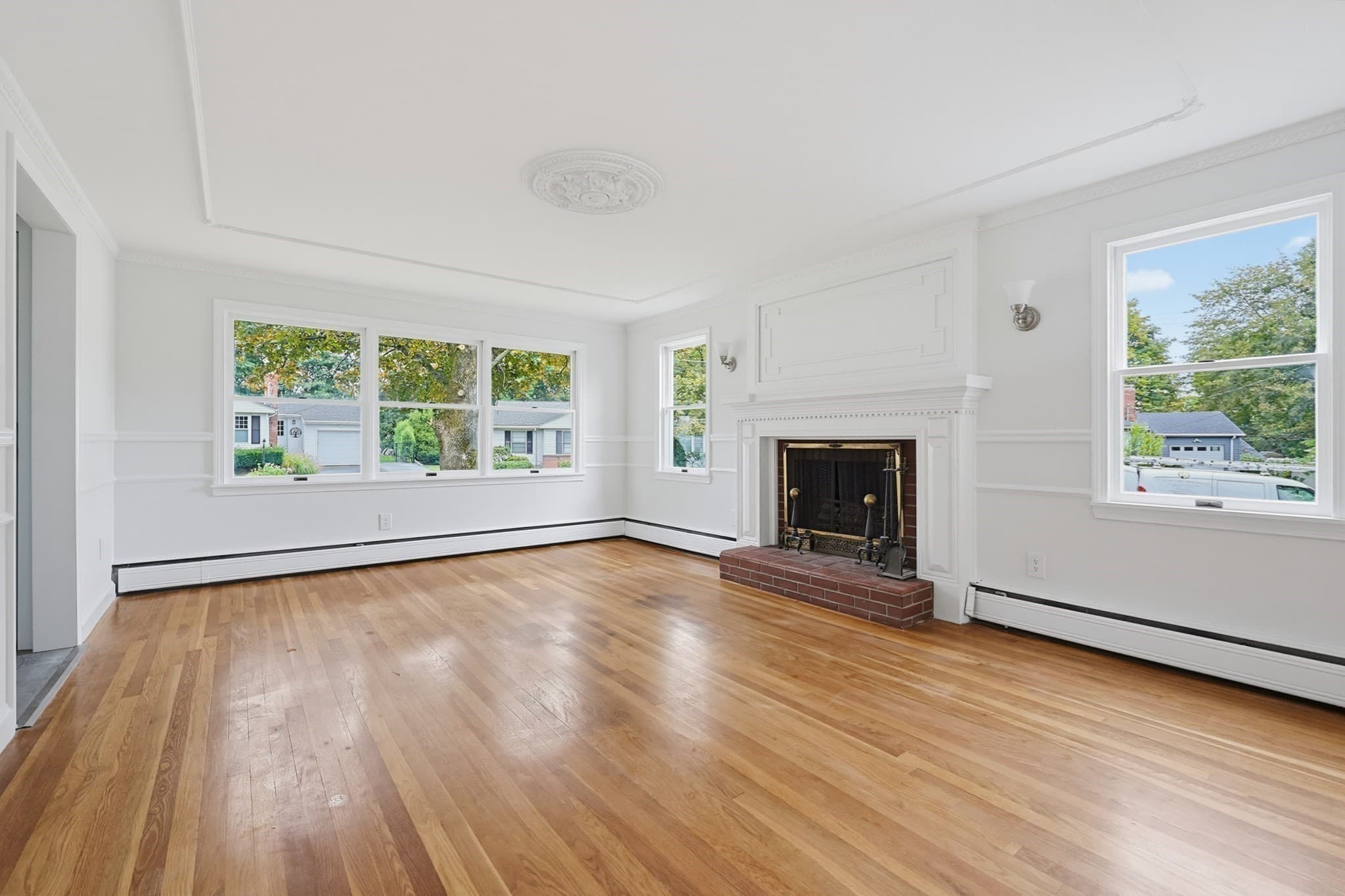 Single Family Residence at 16 Westmont Cir, Shrewsbury MA 01545, Shrewsbury, photo 13 of 41