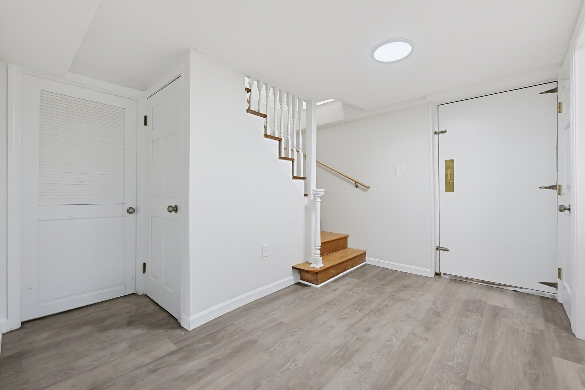 Single Family Residence at 16 Westmont Cir, Shrewsbury MA 01545, Shrewsbury, photo 33 of 41