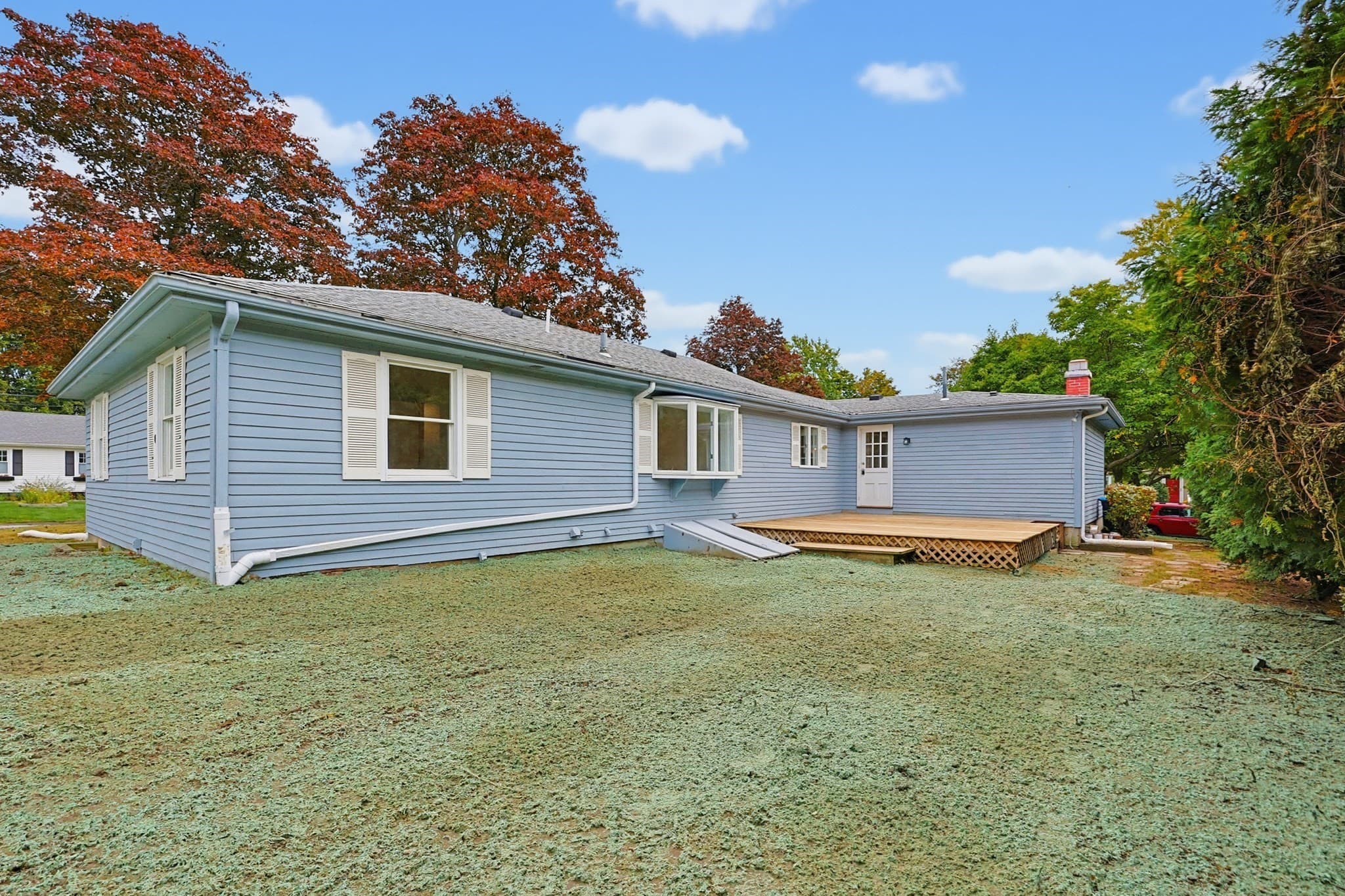 Single Family Residence at 16 Westmont Cir, Shrewsbury MA 01545, Shrewsbury, photo 4 of 41