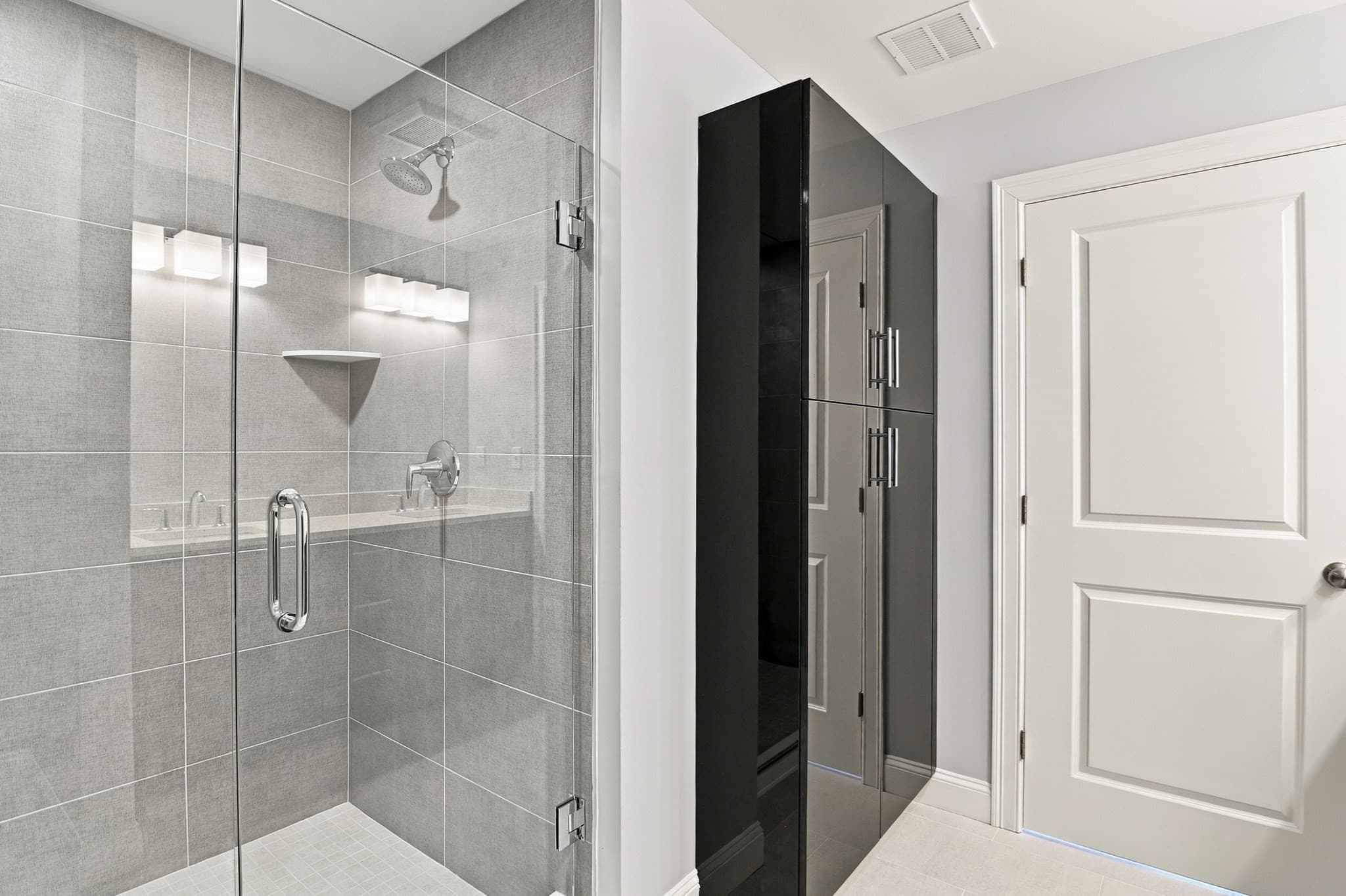 Condominium at 11 Caspian Circle # 11, Woburn MA 01801, Woburn, photo 24 of 37