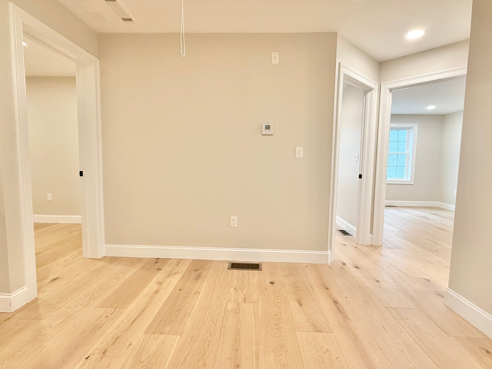 Single Family Residence at 33 Tyng Road, Tyngsborough MA 01879, Tyngsborough, photo 29 of 38
