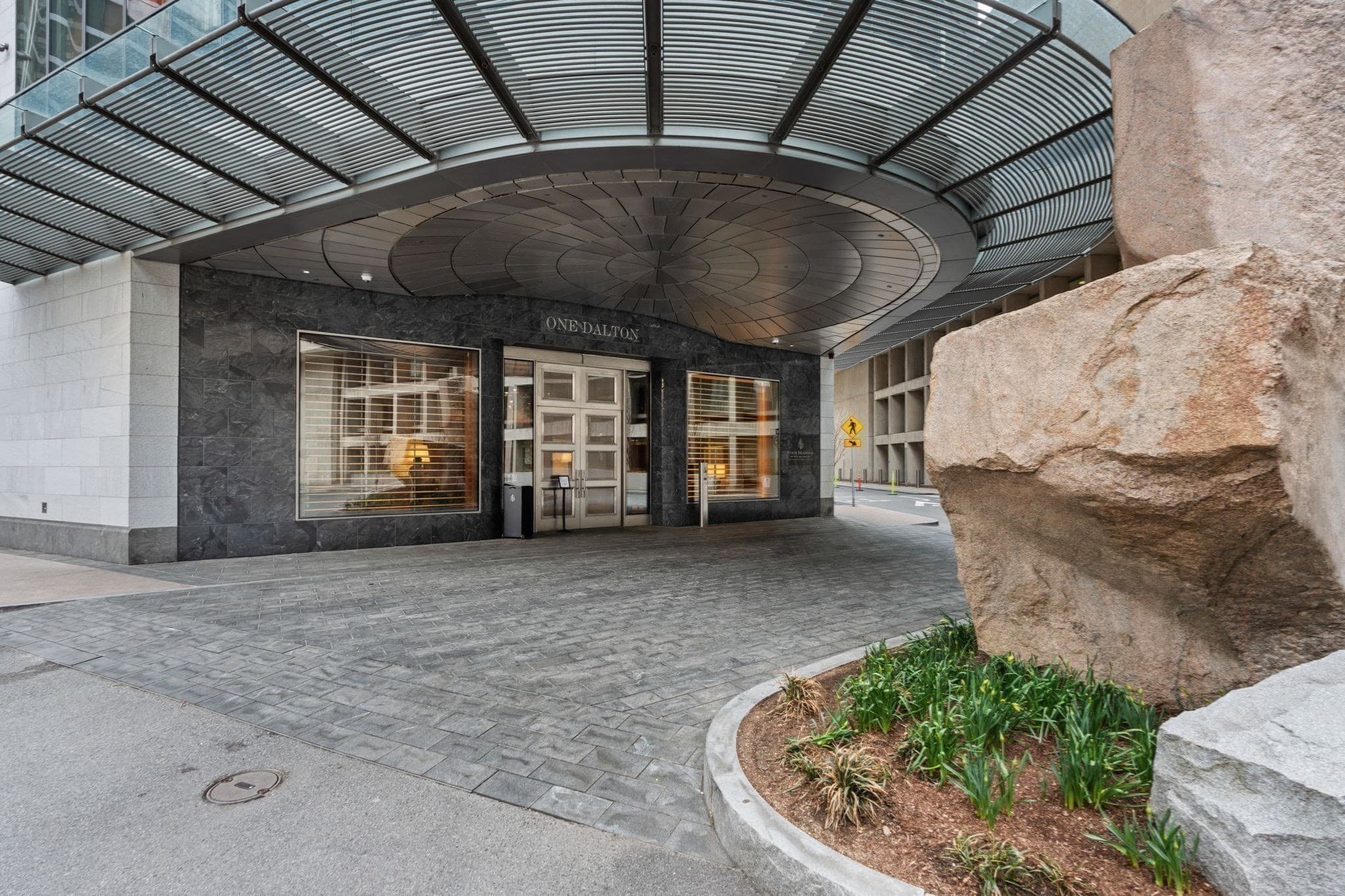 Condominium at 1 Dalton St # 4703, Boston MA 02115, Boston, photo 26 of 27