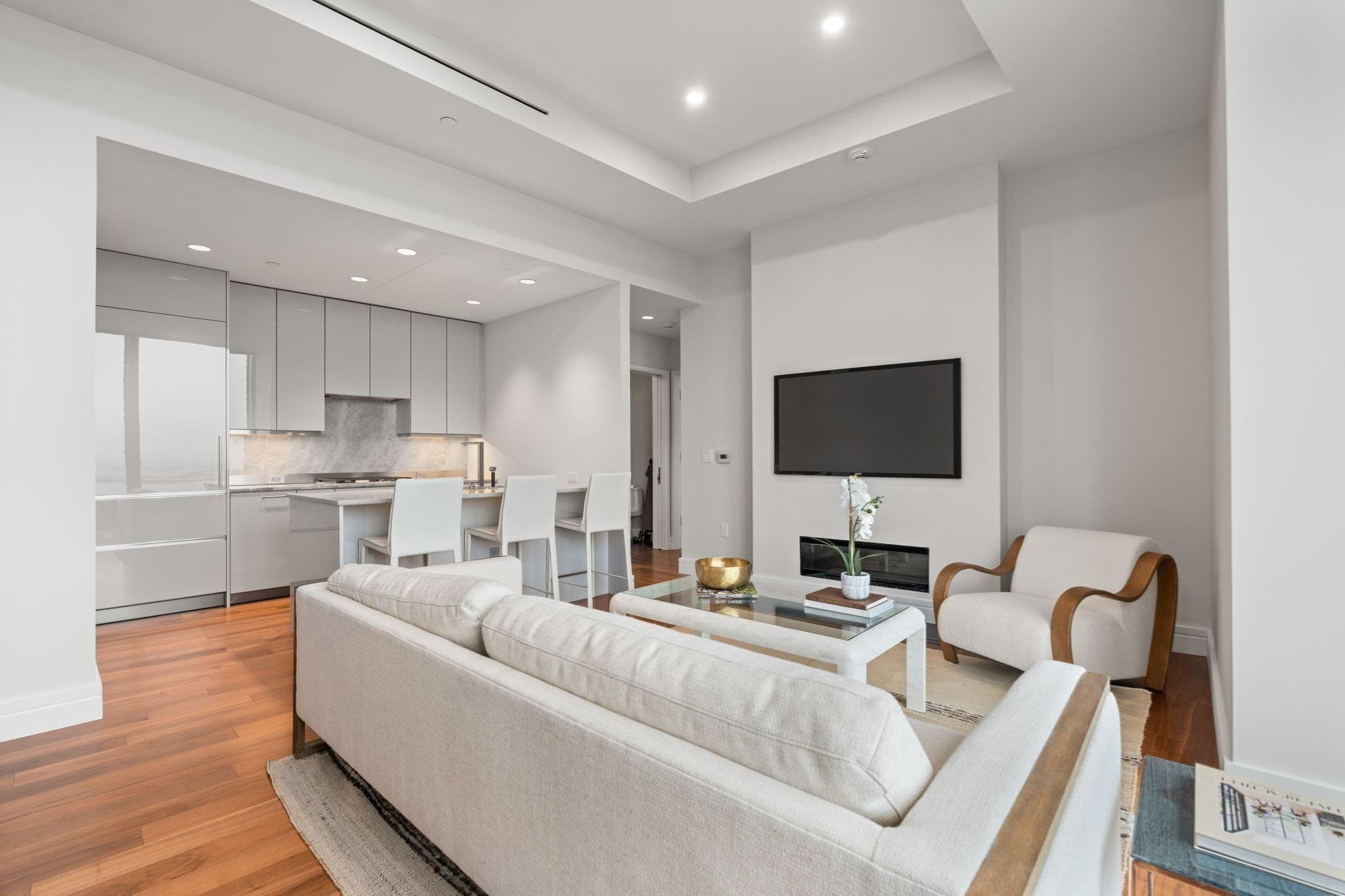 Condominium at 1 Dalton St # 4703, Boston MA 02115, Boston, photo 4 of 27