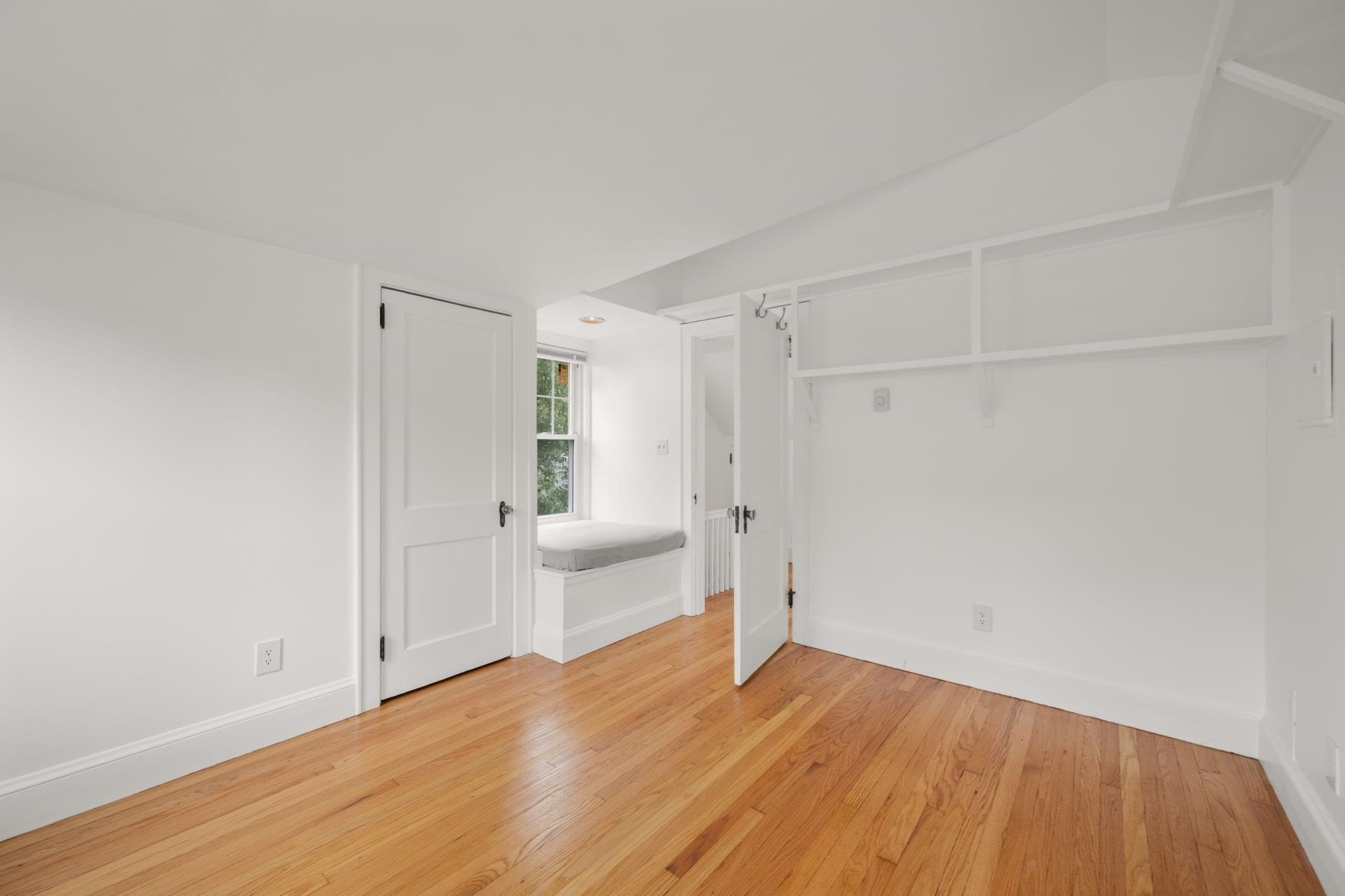 Condominium at 14 Notre Dame Ave # C, Cambridge MA 02140, Cambridge, photo 9 of 29