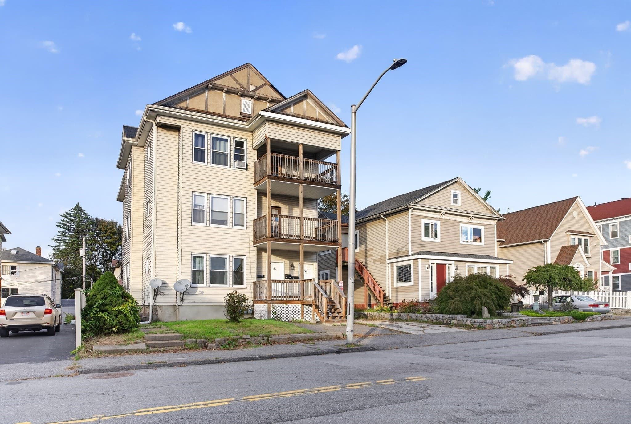 Condominium at 85 Granite St # 1, Worcester MA 01604, Worcester, photo 2 of 32