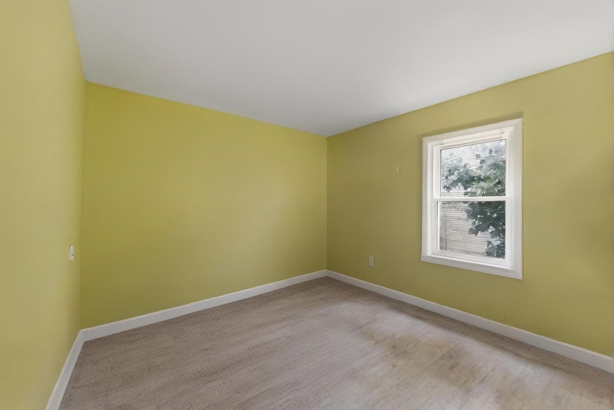 Condex at 9 Walnut St # B, Northampton MA 01060, Northampton, photo 16 of 26