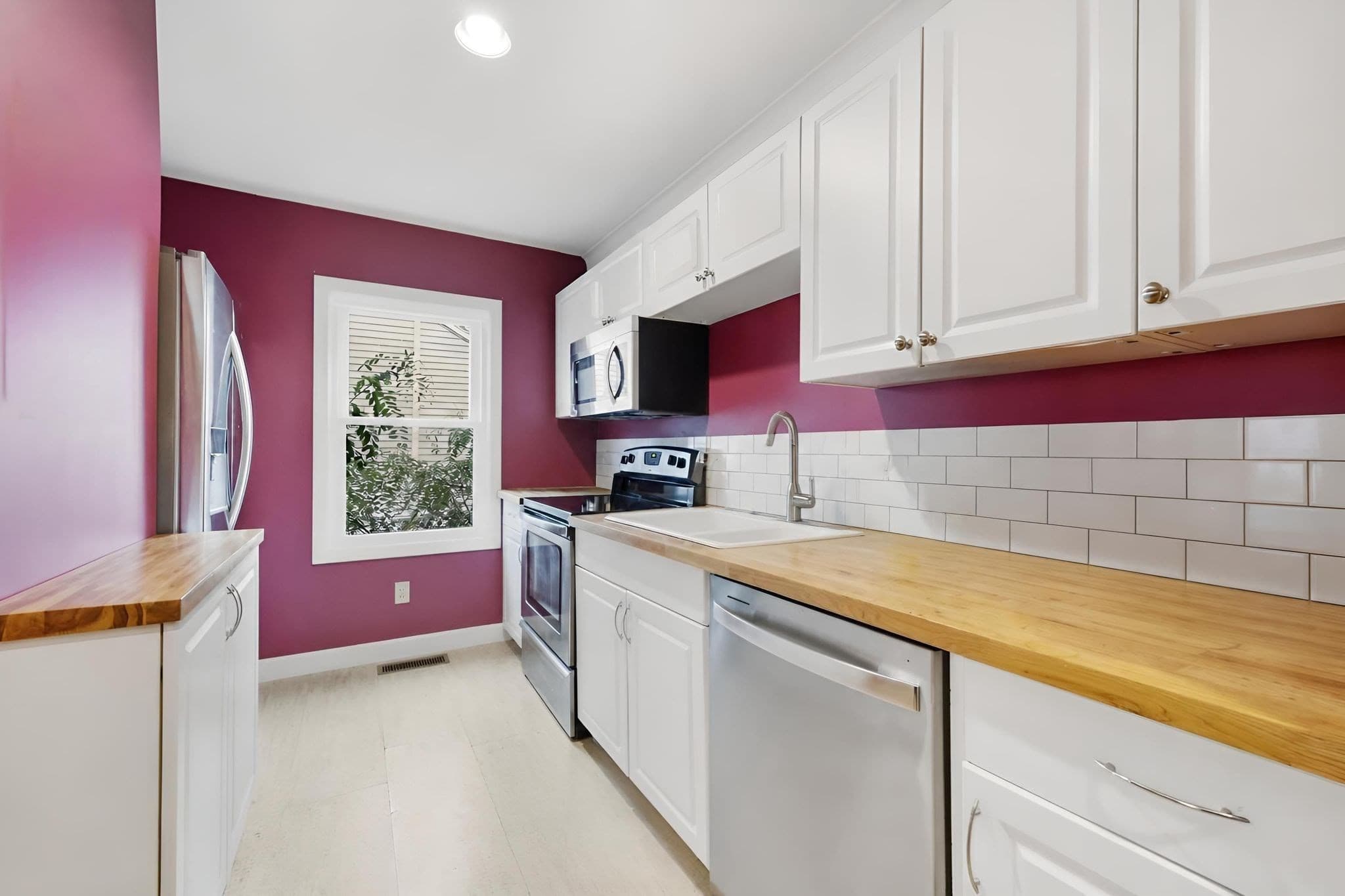 Condex at 9 Walnut St # B, Northampton MA 01060, Northampton, photo 14 of 26