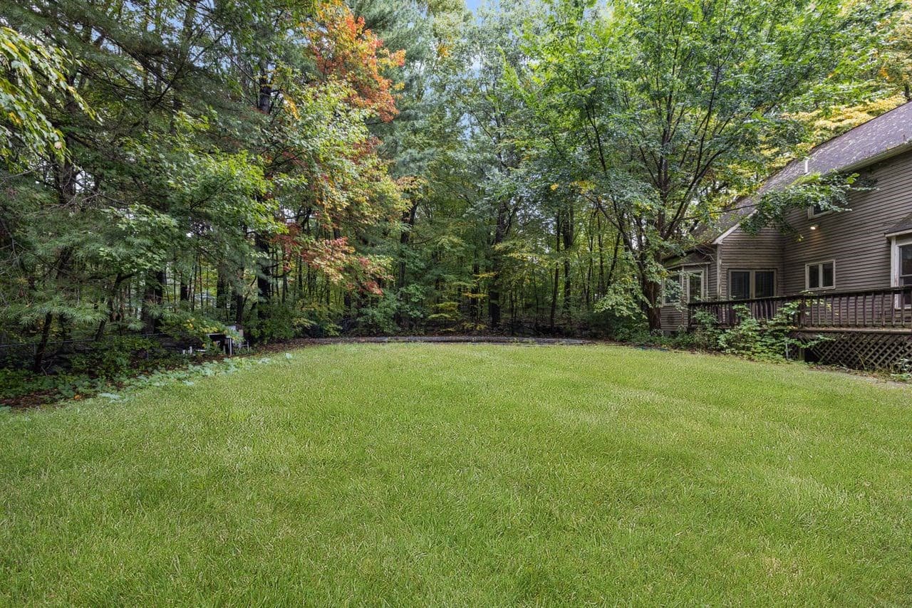 Single Family Residence at 16 Wildwood Circle, Millville MA 01529, Millville, photo 6 of 42