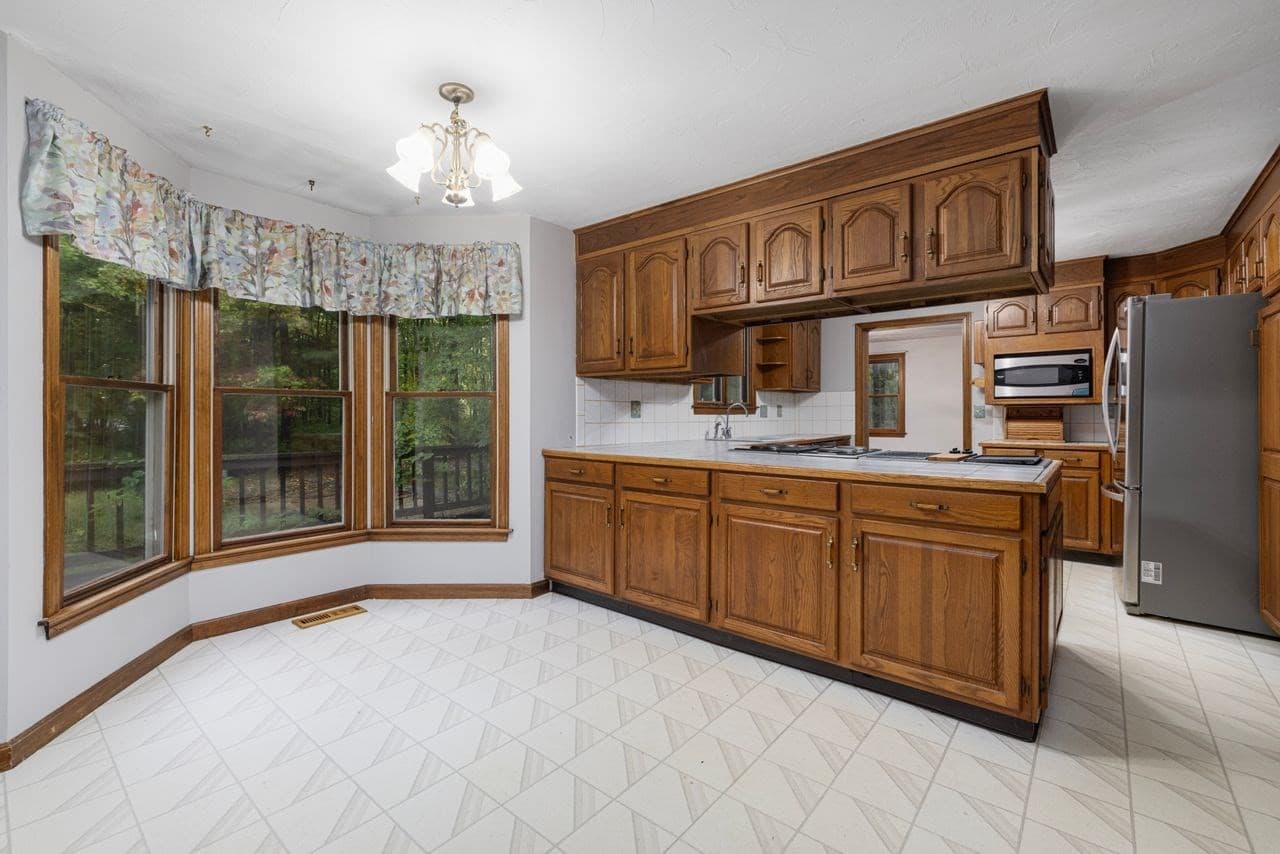 Single Family Residence at 16 Wildwood Circle, Millville MA 01529, Millville, photo 16 of 42