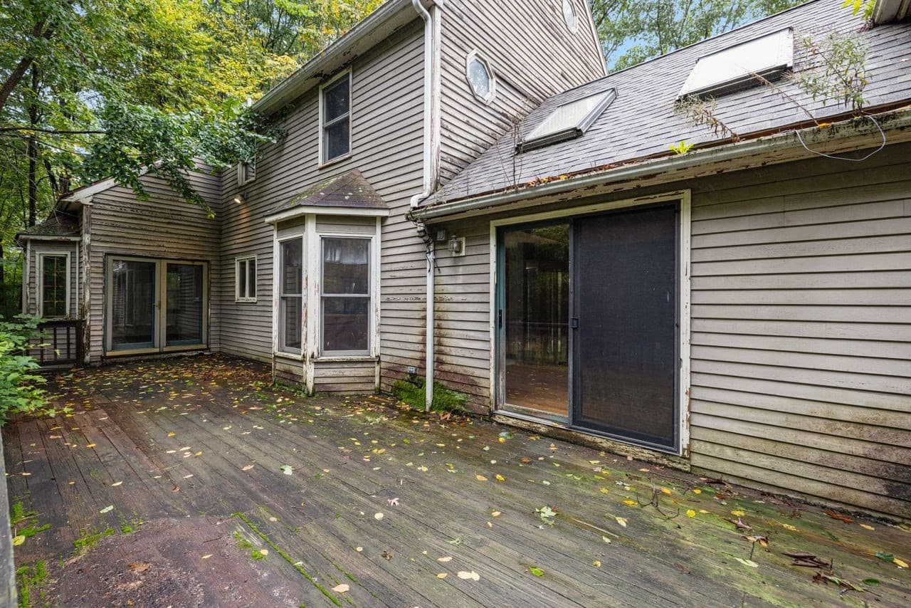 Single Family Residence at 16 Wildwood Circle, Millville MA 01529, Millville, photo 9 of 42