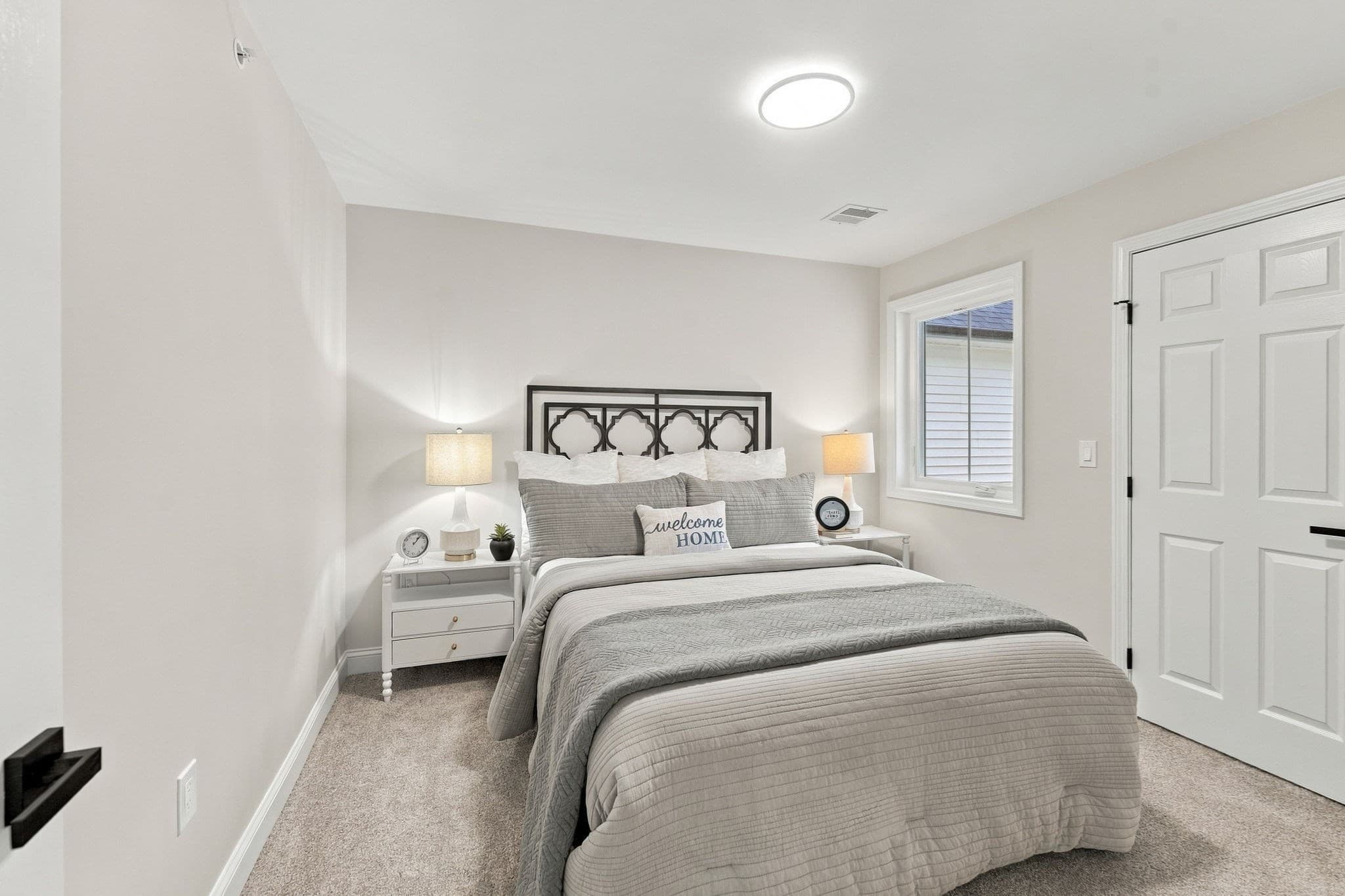 Condominium at 41 Homeward Avenue # B, Uxbridge MA 01569, Uxbridge, photo 26 of 42