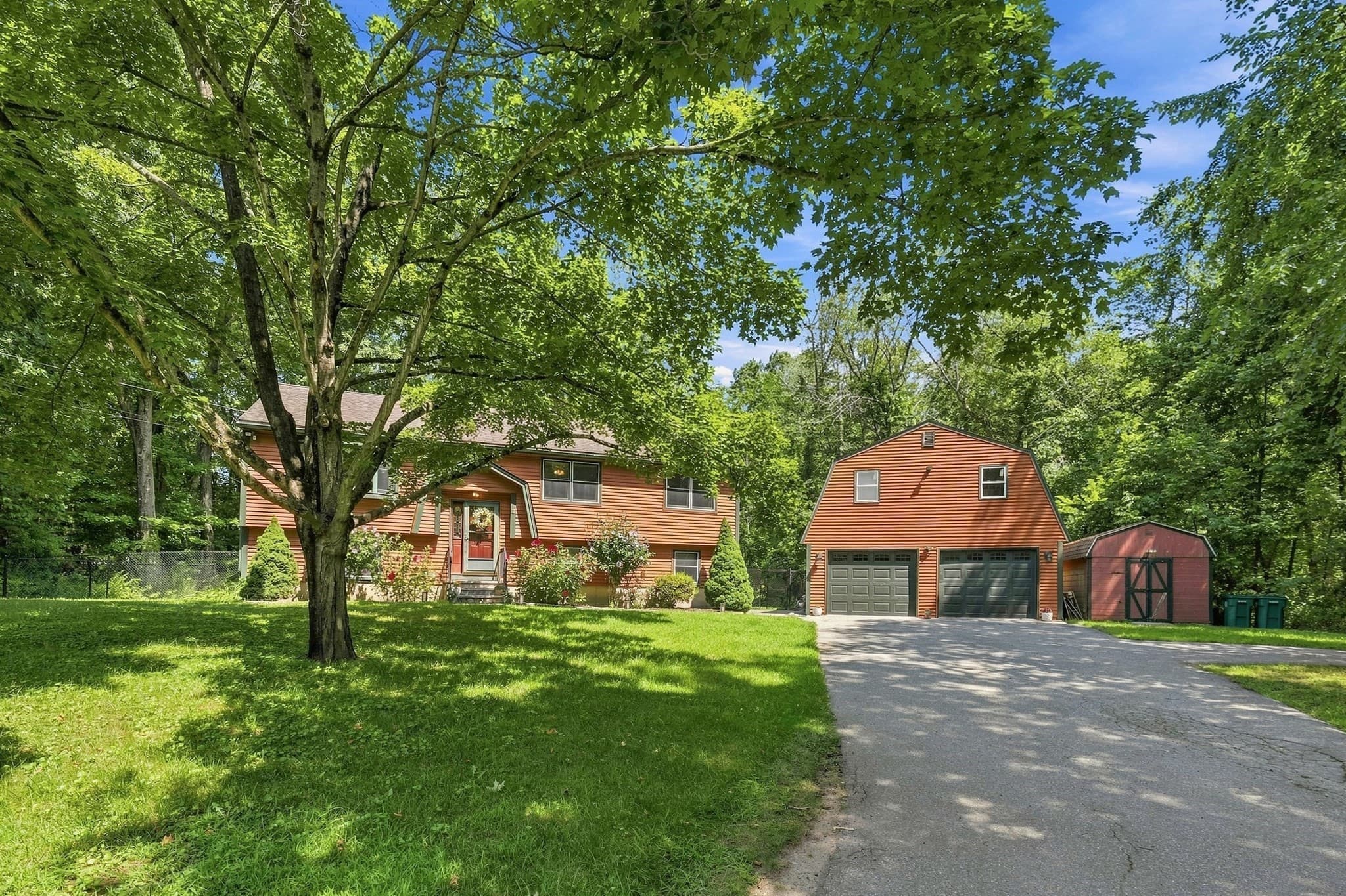 37 Bart, Billerica MA 01862