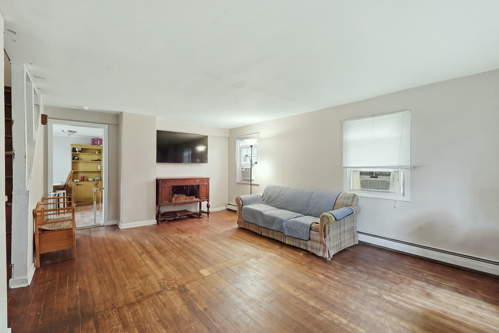 Single Family Residence at 4052 Main St, Palmer MA 01079, Palmer, photo 11 of 23