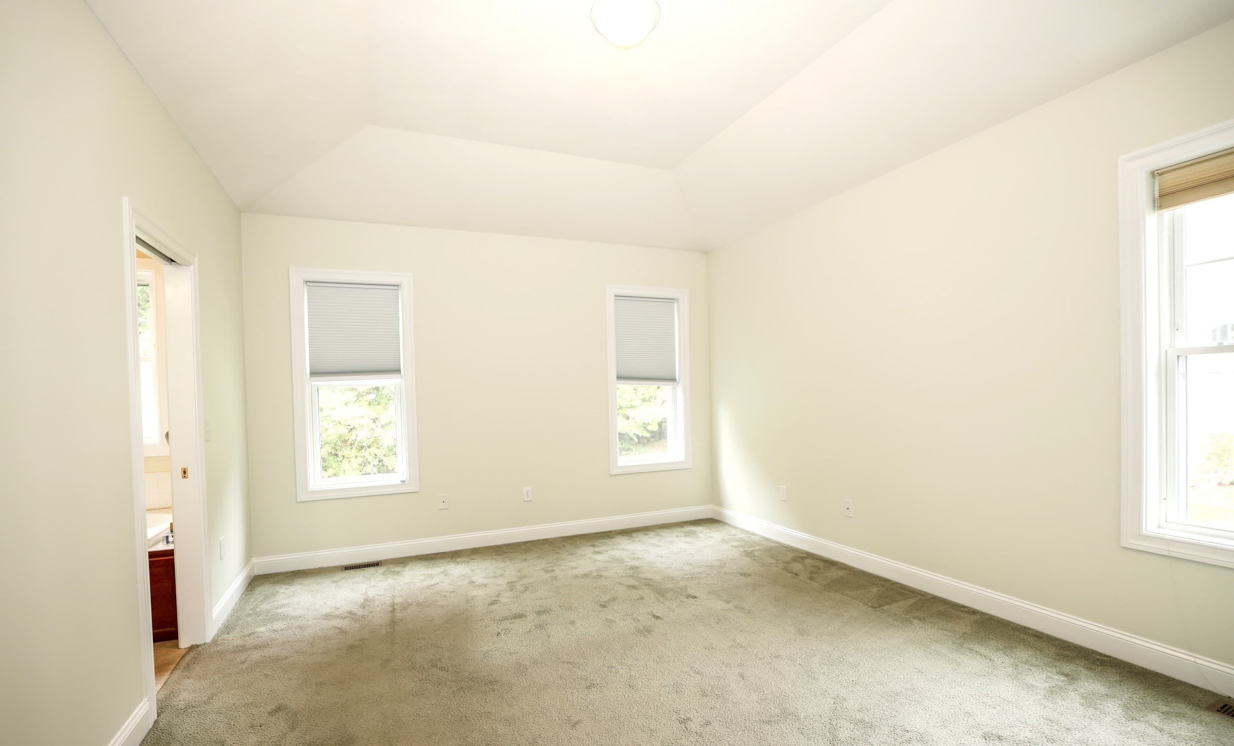 Condominium at 4 Elmwood Way # 14, Amherst NH 03031, Amherst, photo 17 of 39