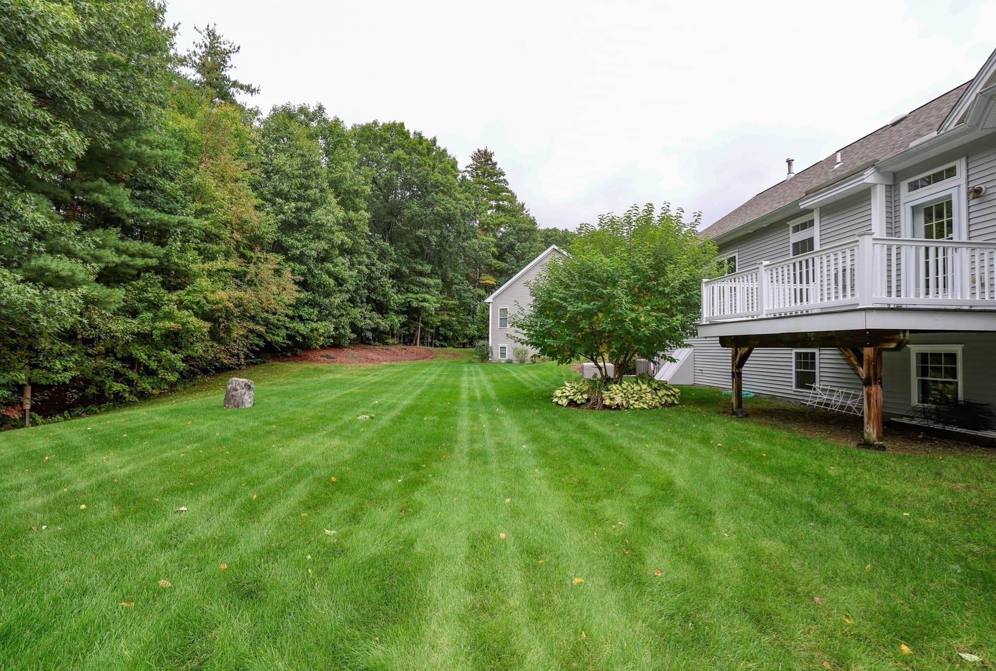 Condominium at 4 Elmwood Way # 14, Amherst NH 03031, Amherst, photo 38 of 39