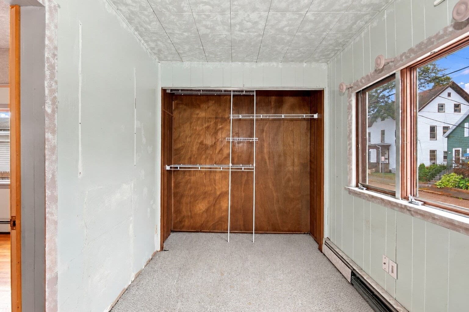 Single Family Residence at 85 Pine St, Swampscott MA 01907, Swampscott, photo 7 of 38