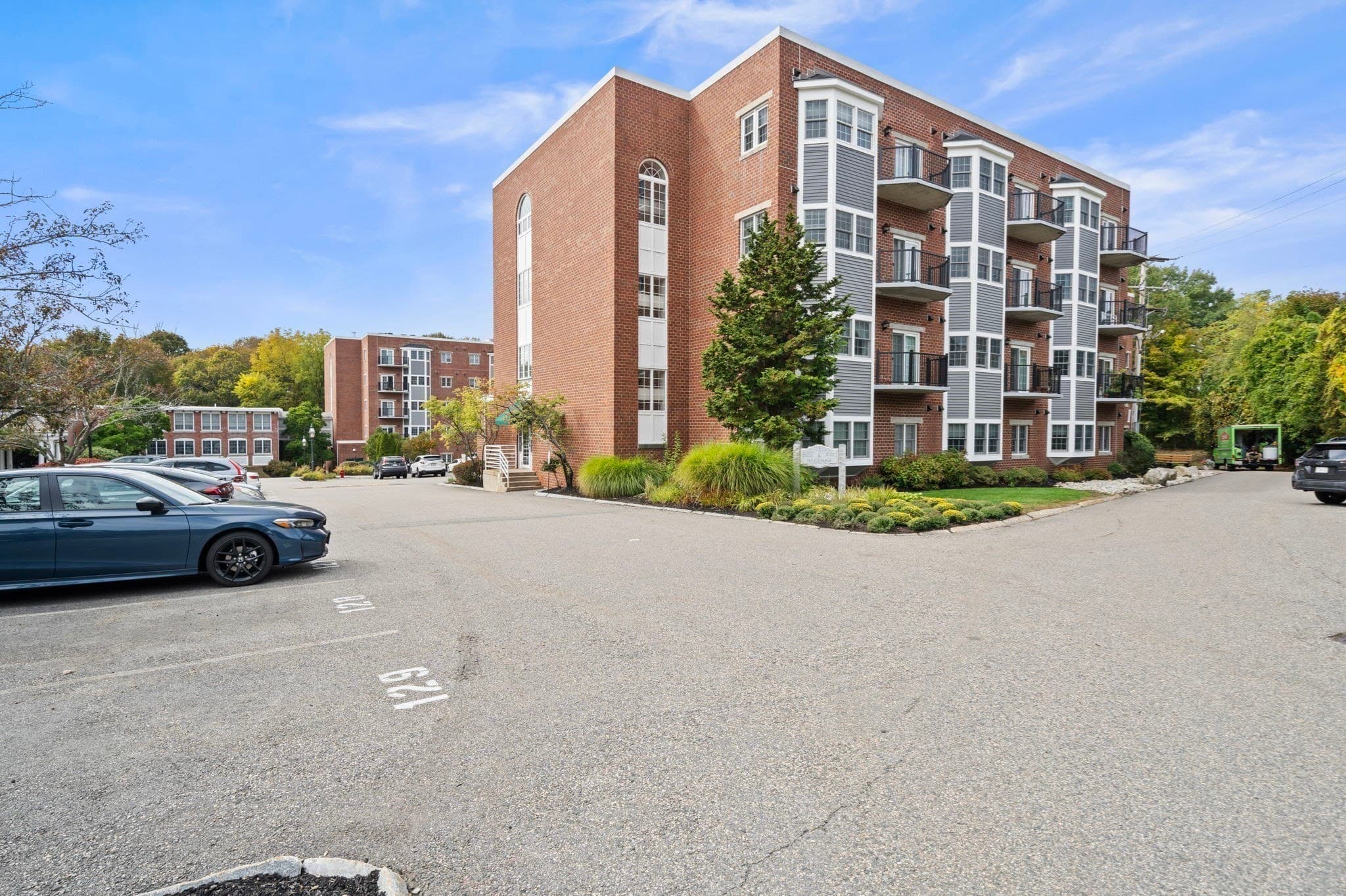 Condominium at 148 Main St # C439, North Andover MA 01845, North Andover, photo 2 of 41