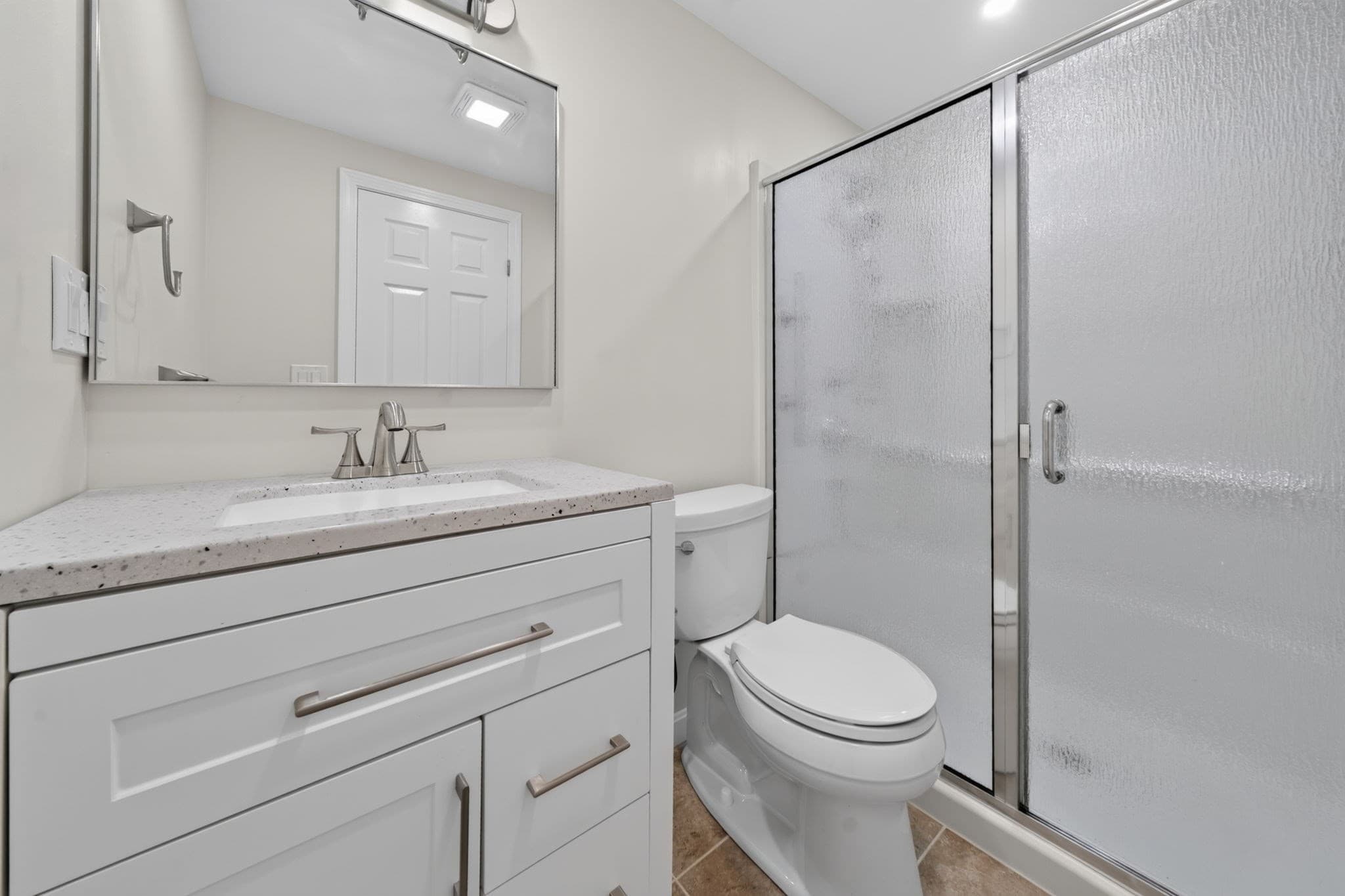 Condominium at 148 Main St # C439, North Andover MA 01845, North Andover, photo 22 of 41