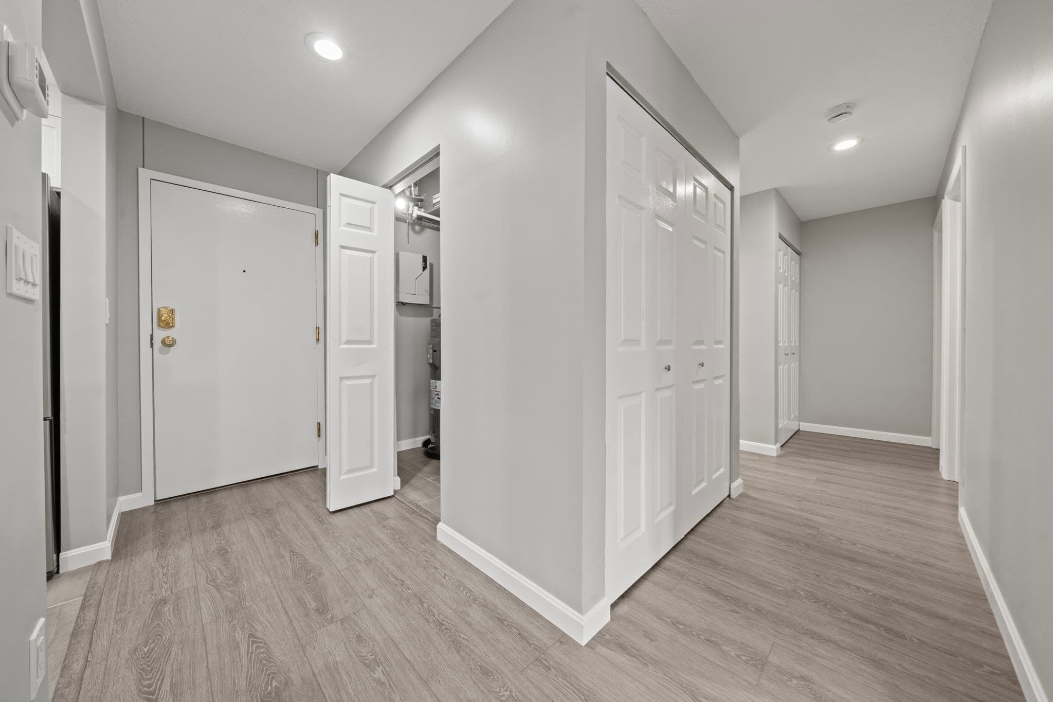 Condominium at 148 Main St # C439, North Andover MA 01845, North Andover, photo 15 of 41