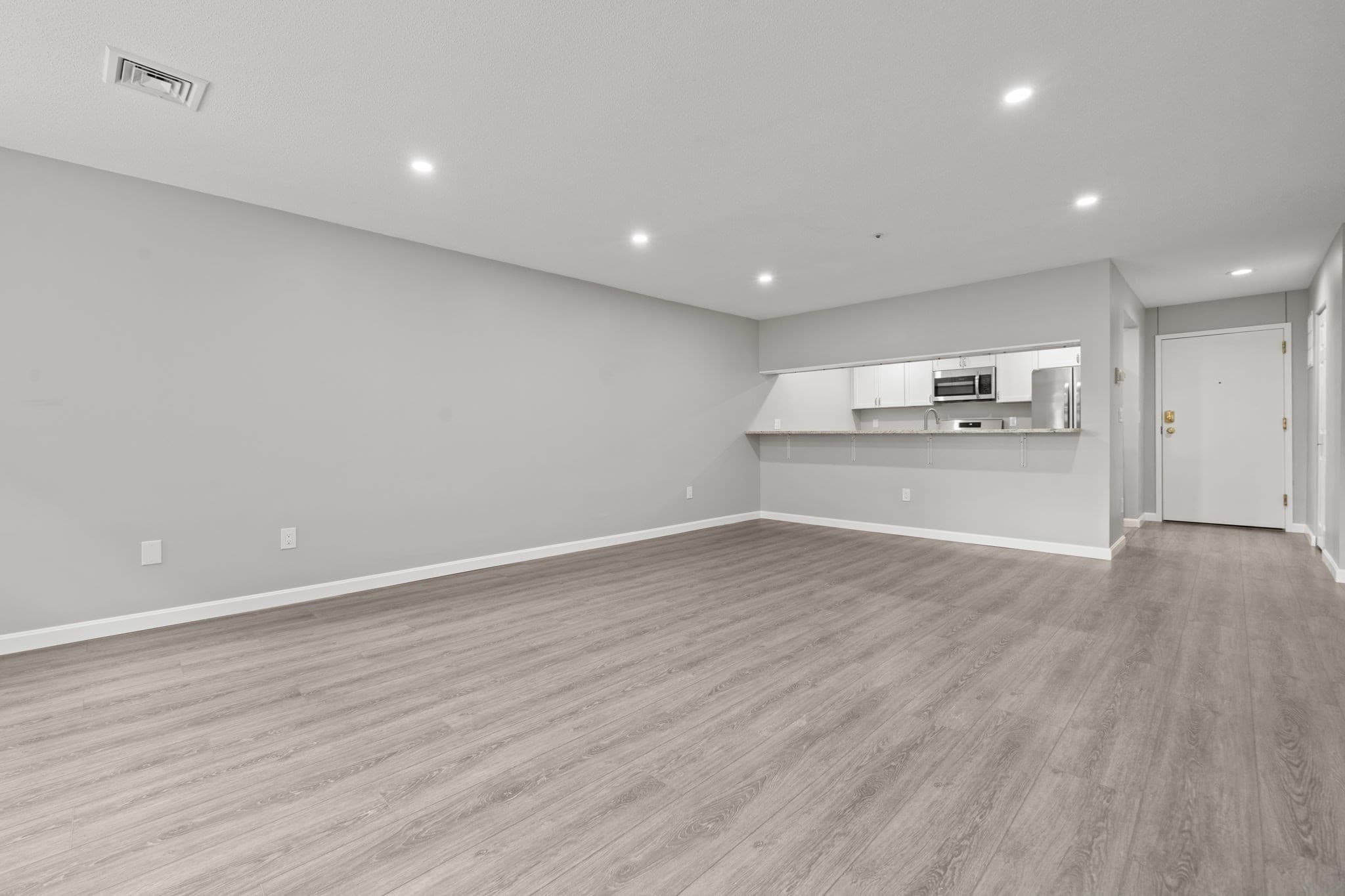Condominium at 148 Main St # C439, North Andover MA 01845, North Andover, photo 11 of 41
