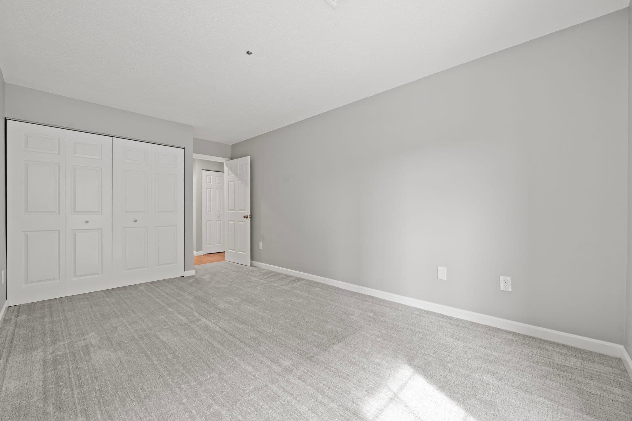 Condominium at 148 Main St # C439, North Andover MA 01845, North Andover, photo 19 of 41
