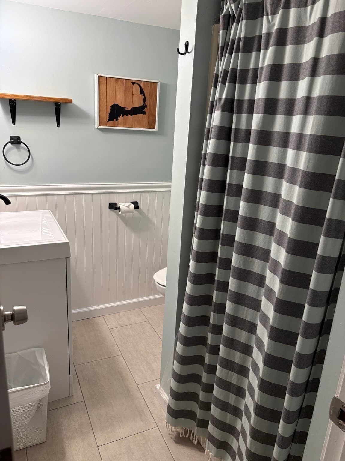 Single Family Residence at 132 Harbor Hills Road, Barnstable MA 02632, Barnstable, photo 14 of 27