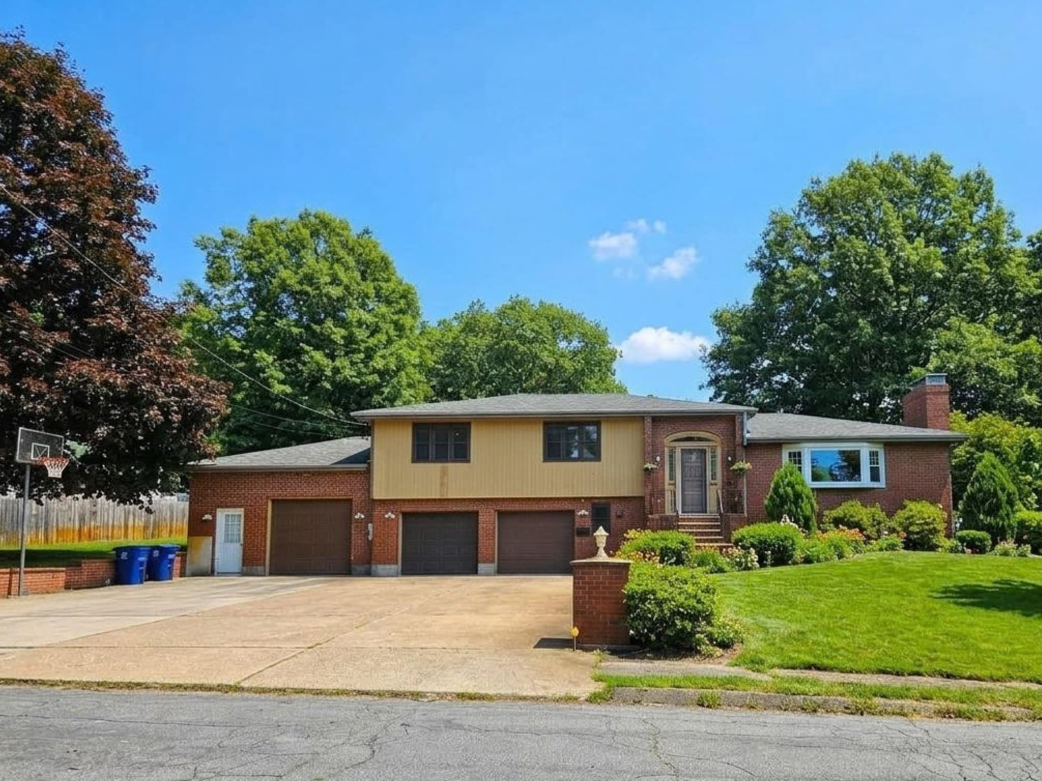 130 Saint Claire St, Braintree MA 02184