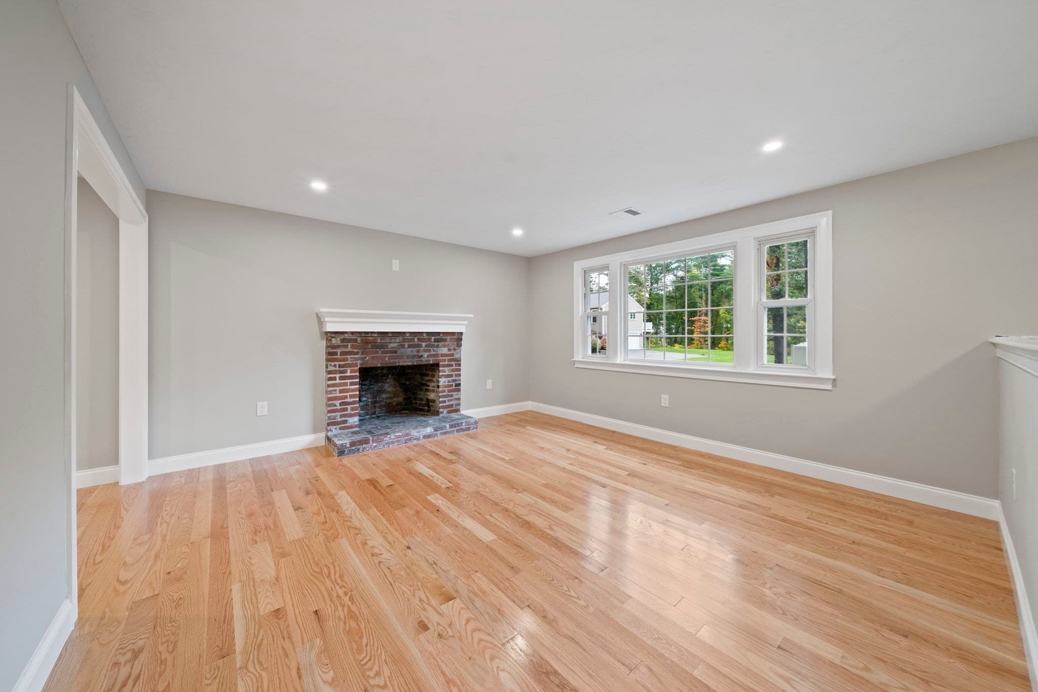 Single Family Residence at 3 Taylor Point Road, Pembroke MA 02359, Pembroke, photo 13 of 38