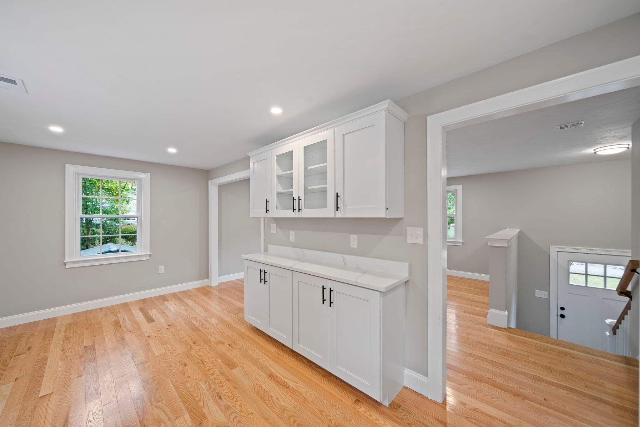 Single Family Residence at 3 Taylor Point Road, Pembroke MA 02359, Pembroke, photo 7 of 38