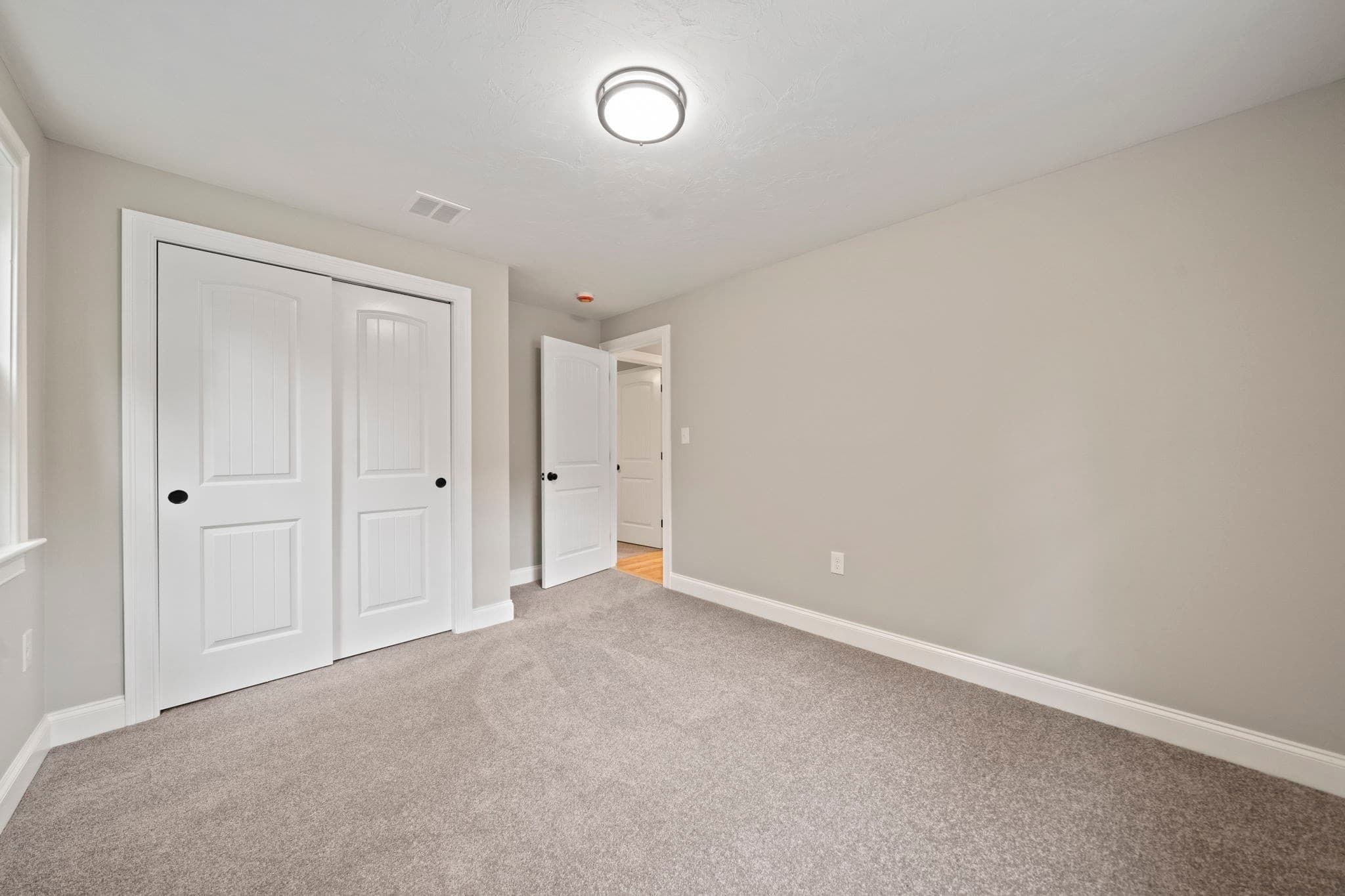 Single Family Residence at 3 Taylor Point Road, Pembroke MA 02359, Pembroke, photo 15 of 38
