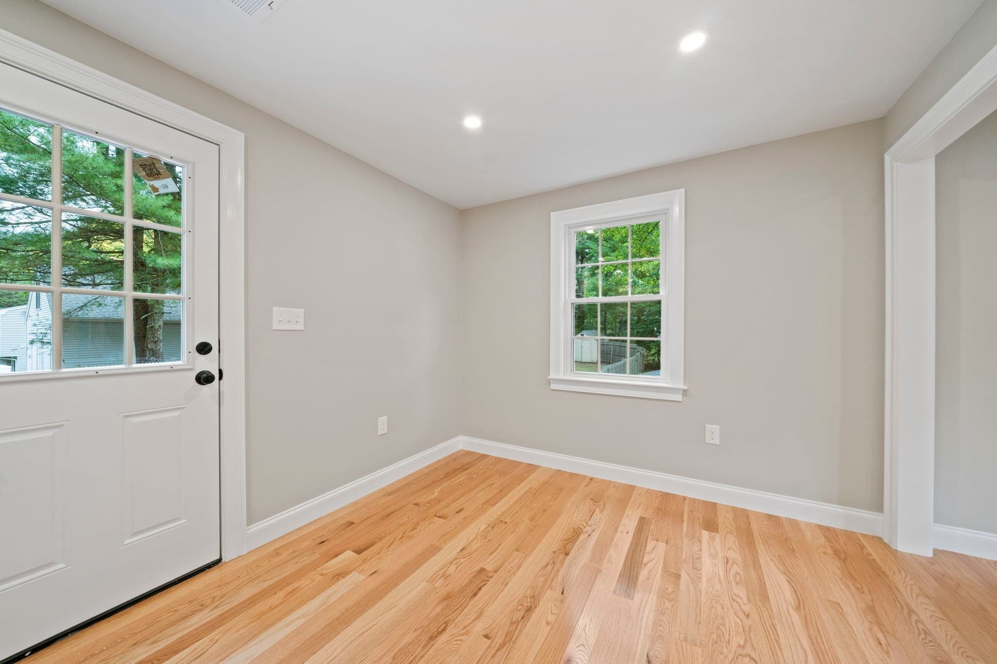 Single Family Residence at 3 Taylor Point Road, Pembroke MA 02359, Pembroke, photo 8 of 38
