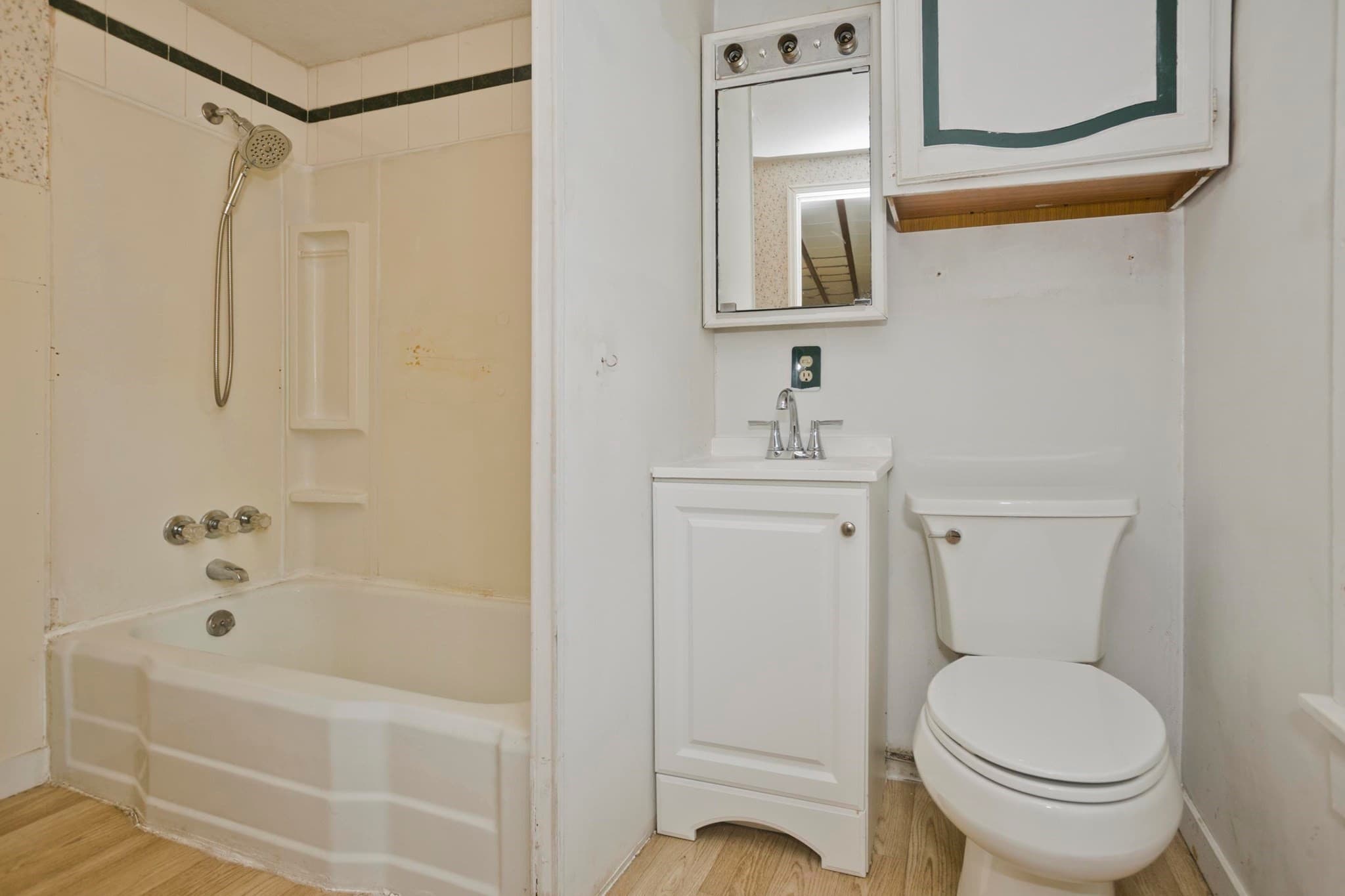 Single Family Residence at 94 Chestnut St, Hatfield MA 01038, Hatfield, photo 18 of 34