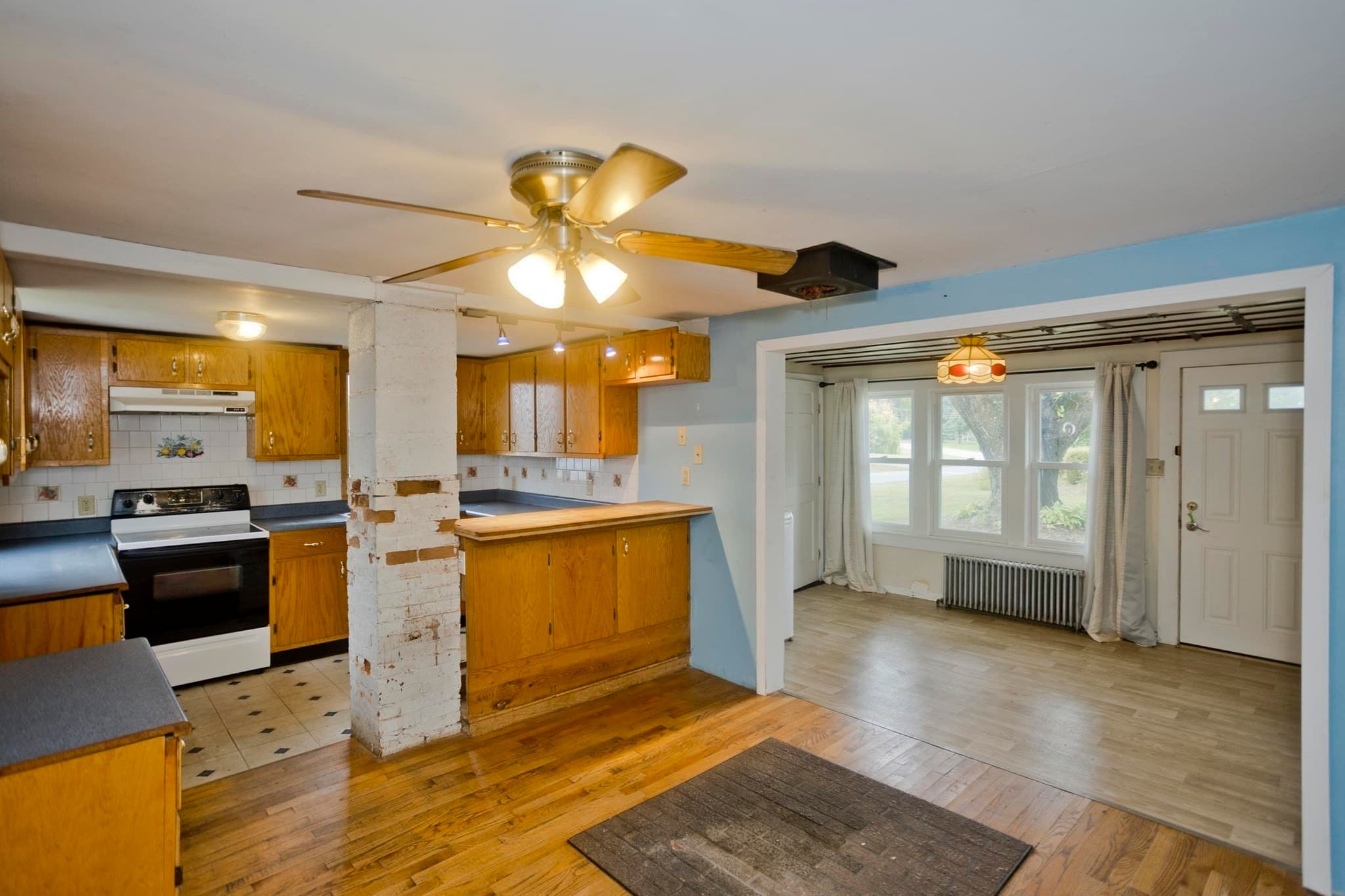 Single Family Residence at 94 Chestnut St, Hatfield MA 01038, Hatfield, photo 11 of 34
