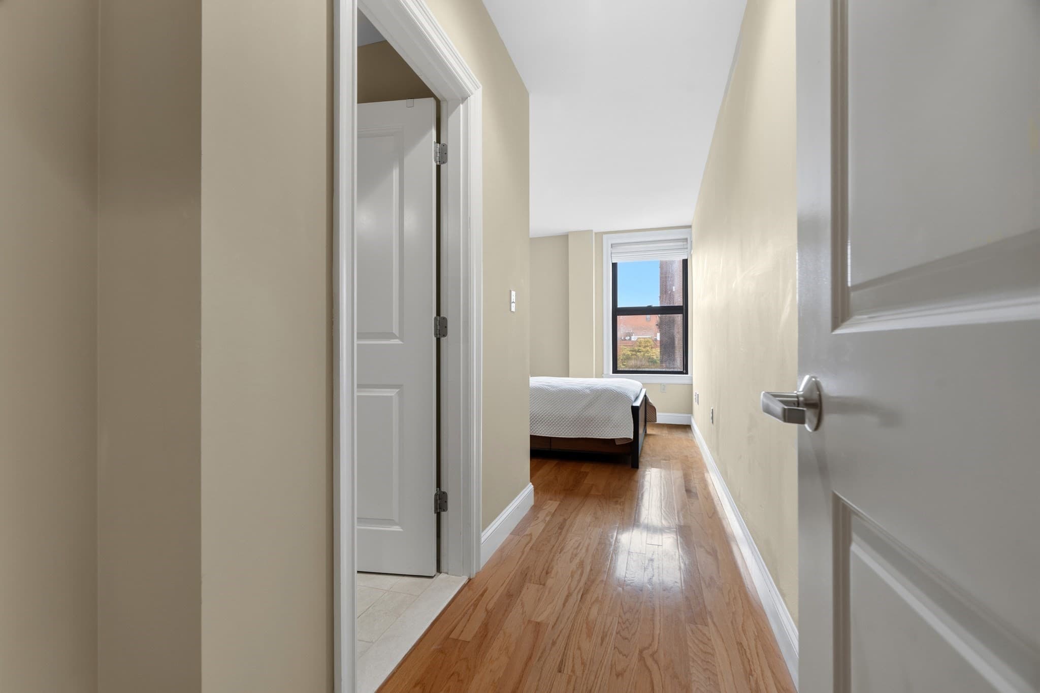 Condominium at 1723 Washington St # 410, Boston MA 02118, Boston, photo 13 of 22