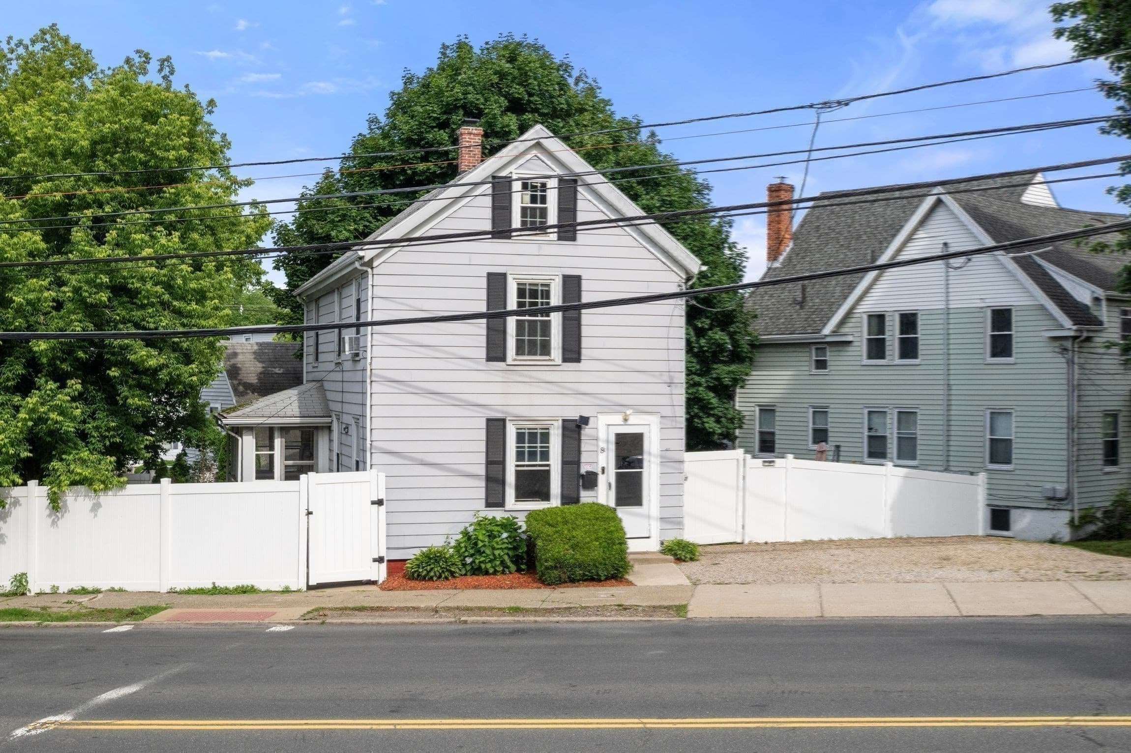Single Family Residence at 8 Pulaski St, Peabody MA 01960, Peabody, photo 24 of 29