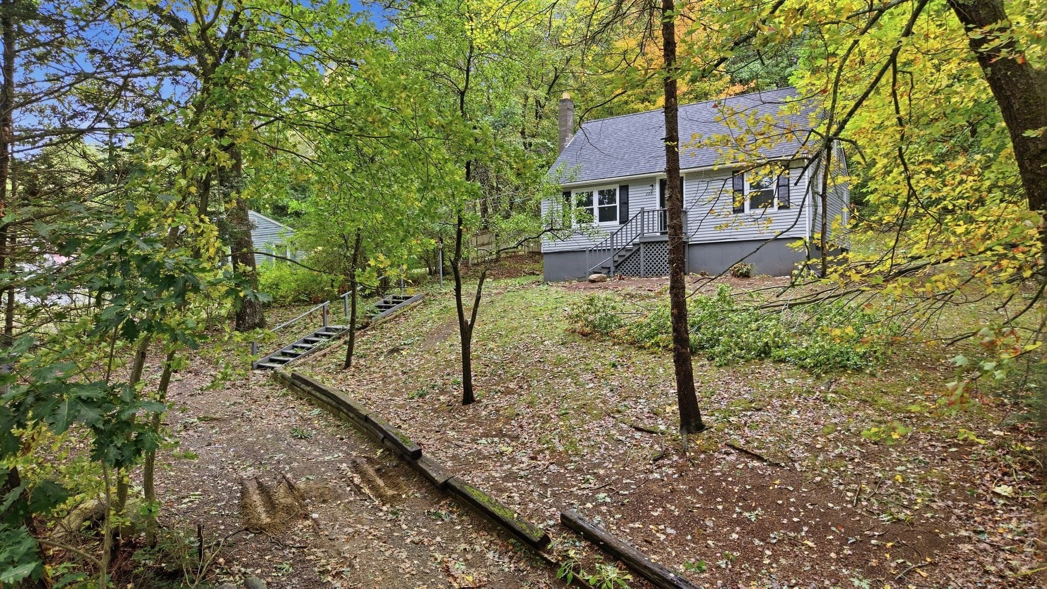 Single Family Residence at 293 Mill St, Gardner MA 01440, Gardner, photo 2 of 17
