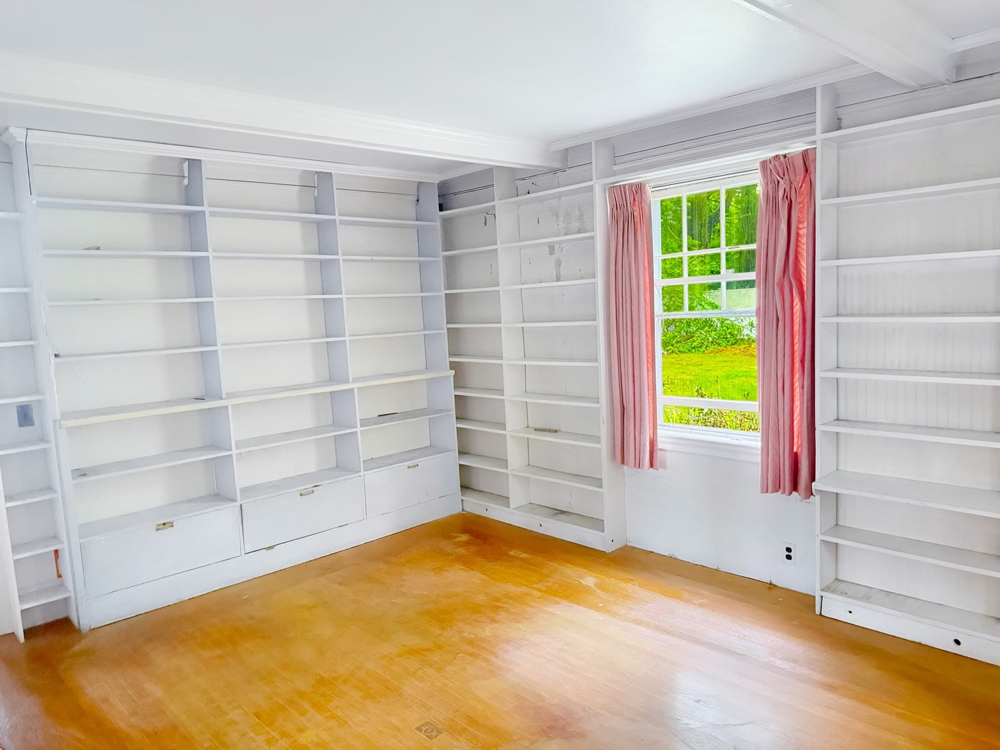 Single Family Residence at 57 Benvenue Street, Wellesley MA 02482, Wellesley, photo 7 of 11