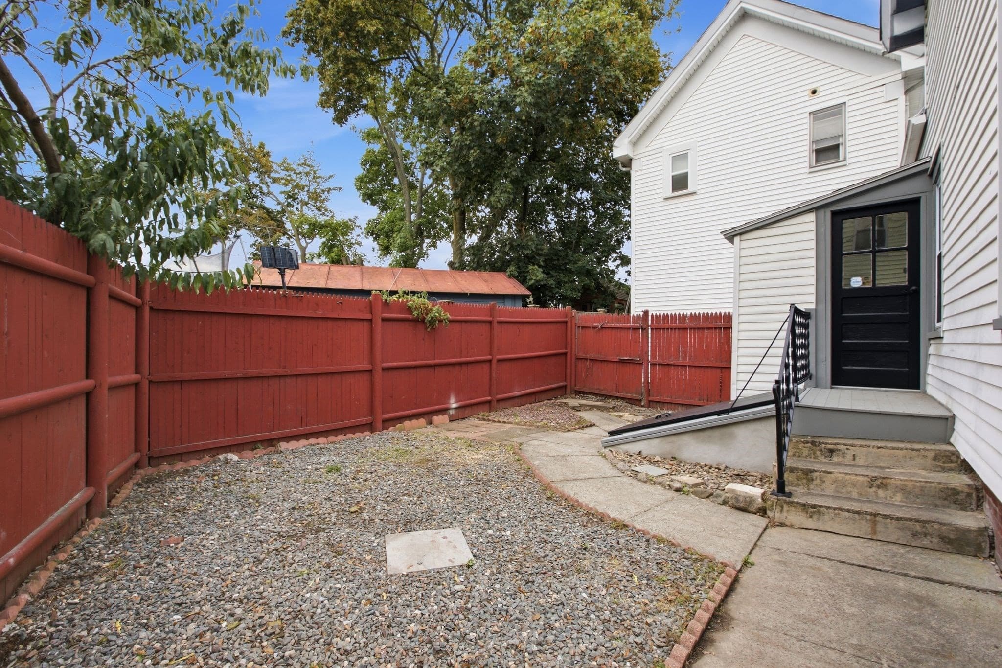 Single Family Residence at 221 Chatham St, Lynn MA 01902, Lynn, photo 11 of 15